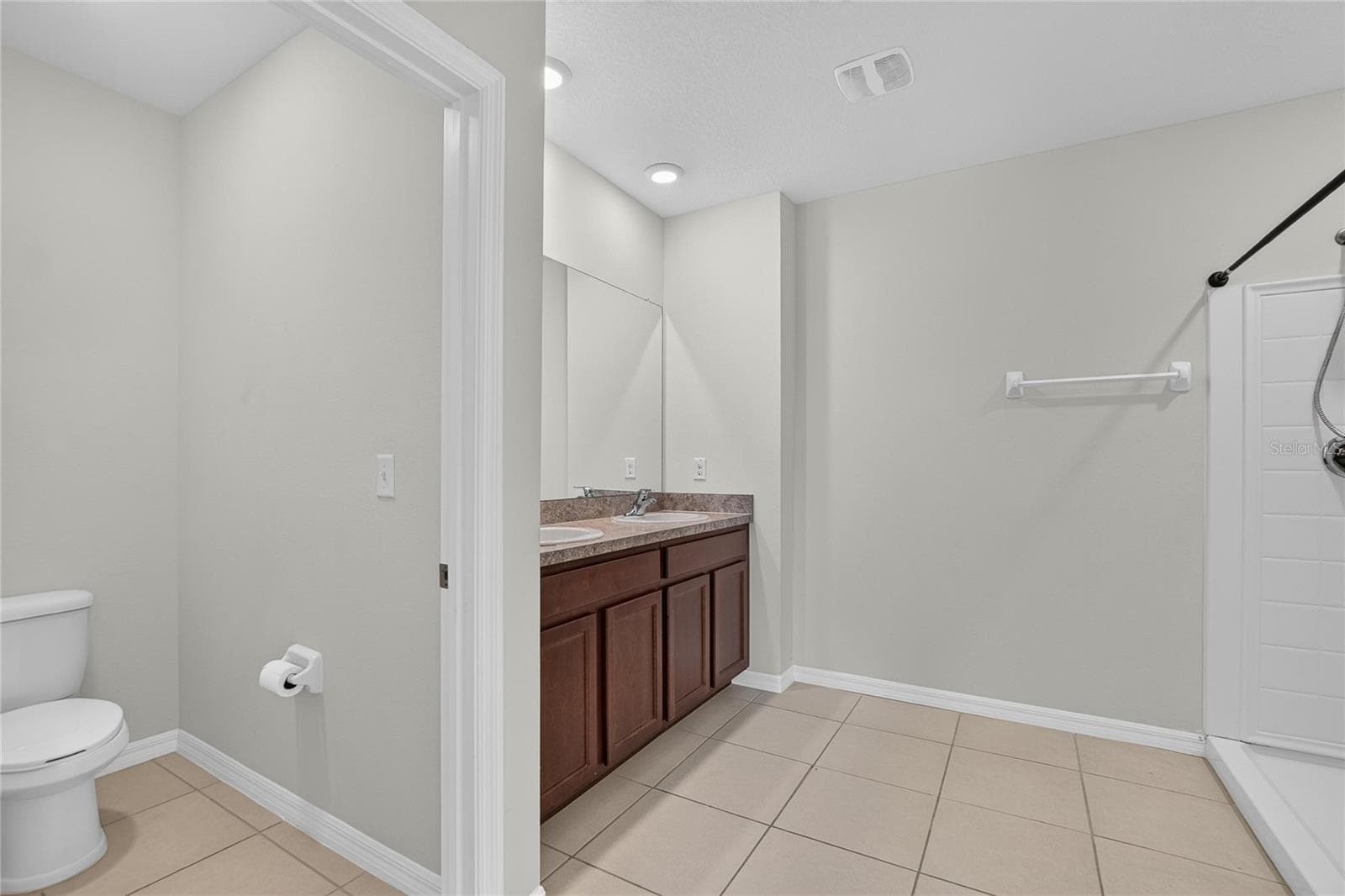 Single Family Residence at 16733 TRITE BEND ST, WIMAUMA, photo 40 of 81