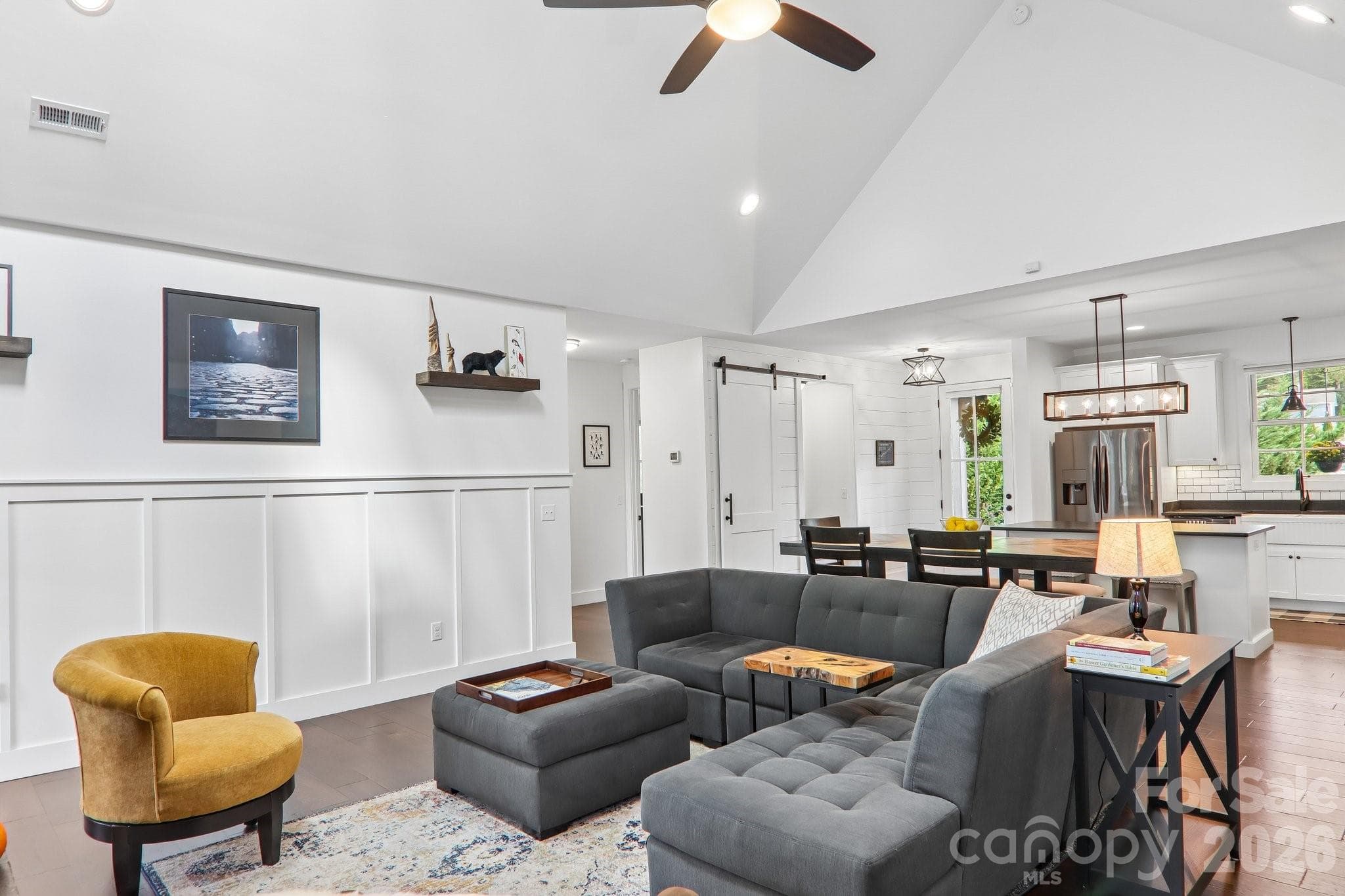 Living & Kitchen - 107 New Pinner Place, Arden