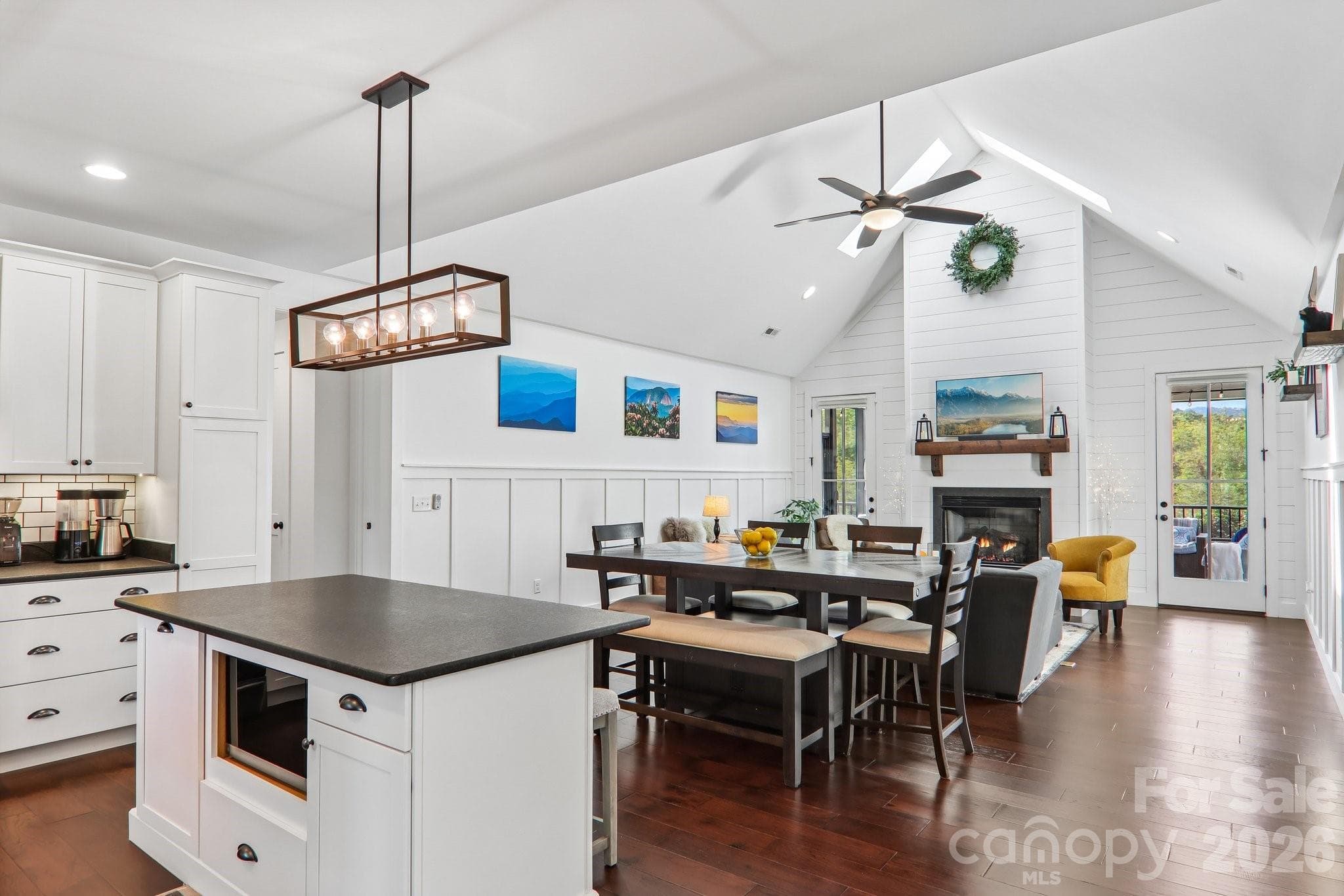 Single Family Residence at 107 New Pinner Place, Arden, photo 16 of 46