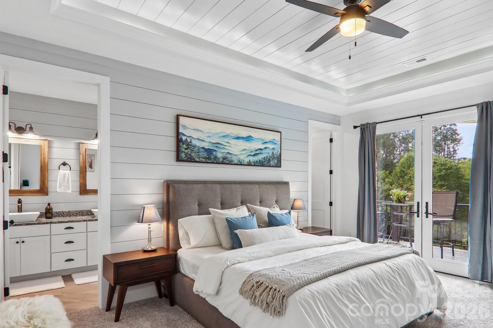 Master Bedroom - 107 New Pinner Place, Arden