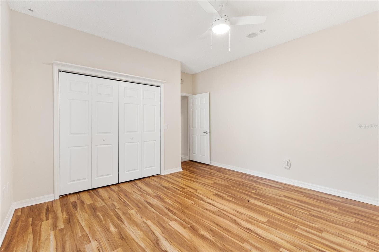 1st Floor-Luxury Vinyl Plank Flooring and Built-in Closet - 1212 AVENIDA DE LAS CASAS #0, THE VILLAGES