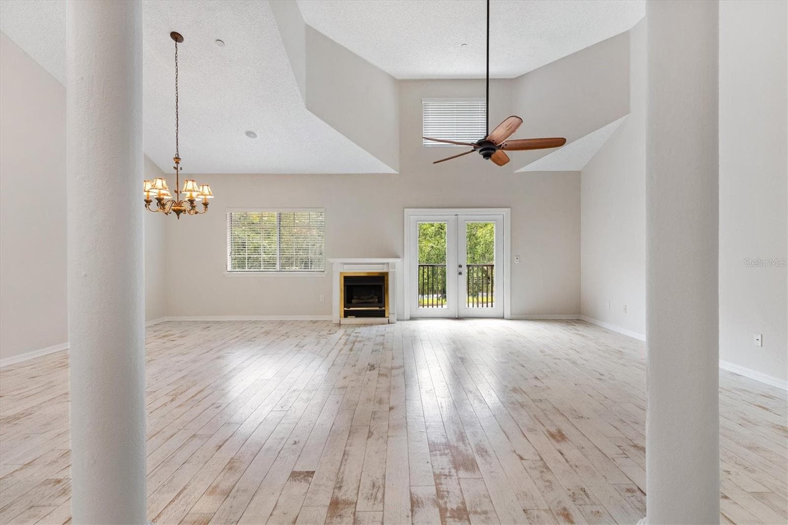 2nd Floor-Brand New Balcony French Doors - 1212 AVENIDA DE LAS CASAS #0, THE VILLAGES