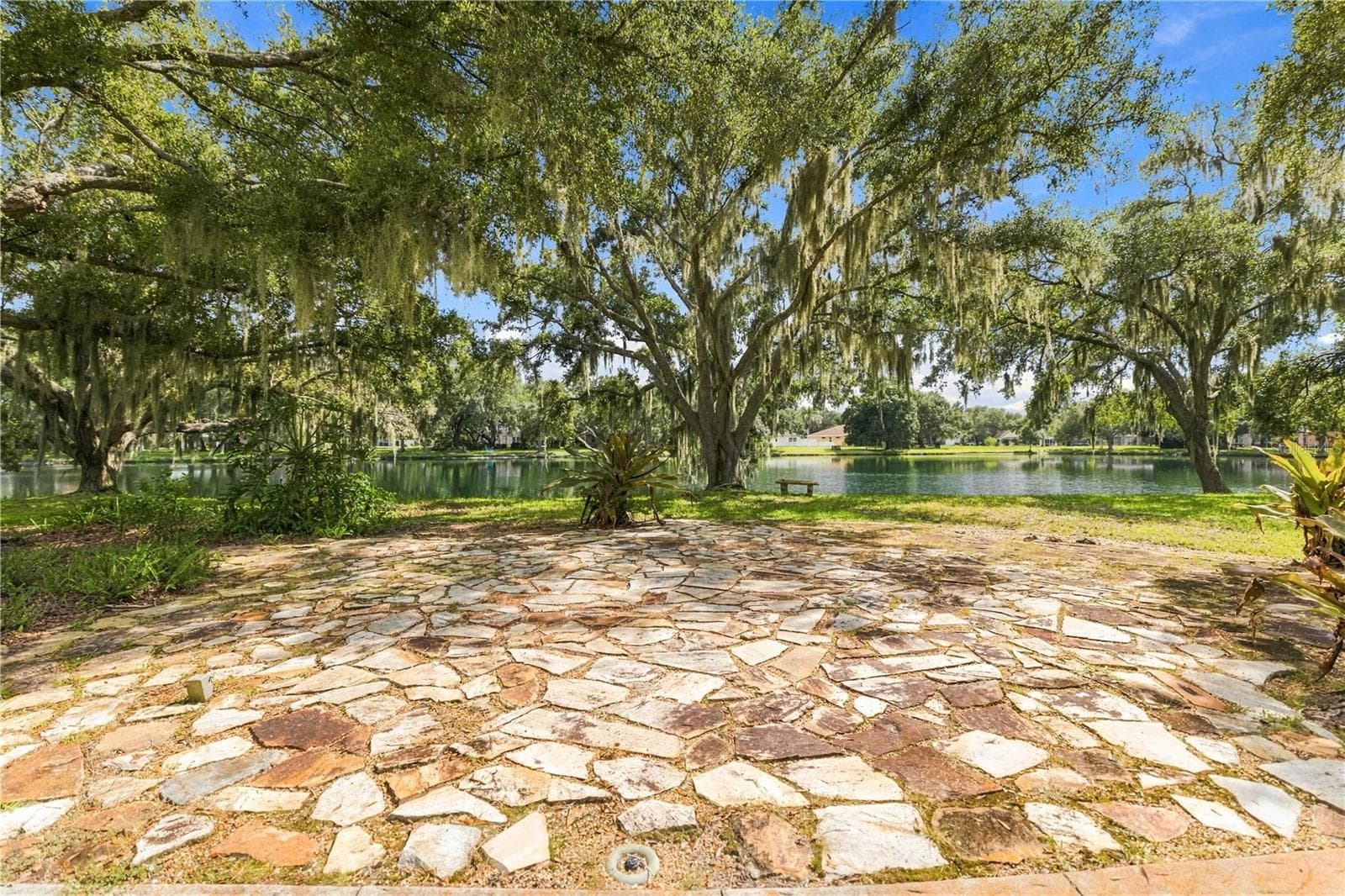 Single Family Residence at 127 MILL RUN E, BRADENTON, photo 28 of 40
