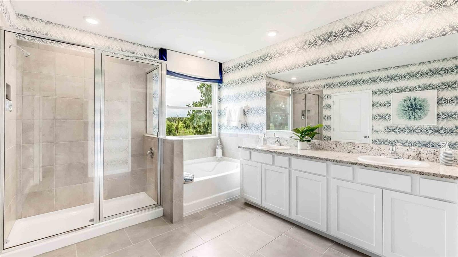 Single Family Residence at 32727 WEATHERED OAK DR, WESLEY CHAPEL, photo 15 of 17