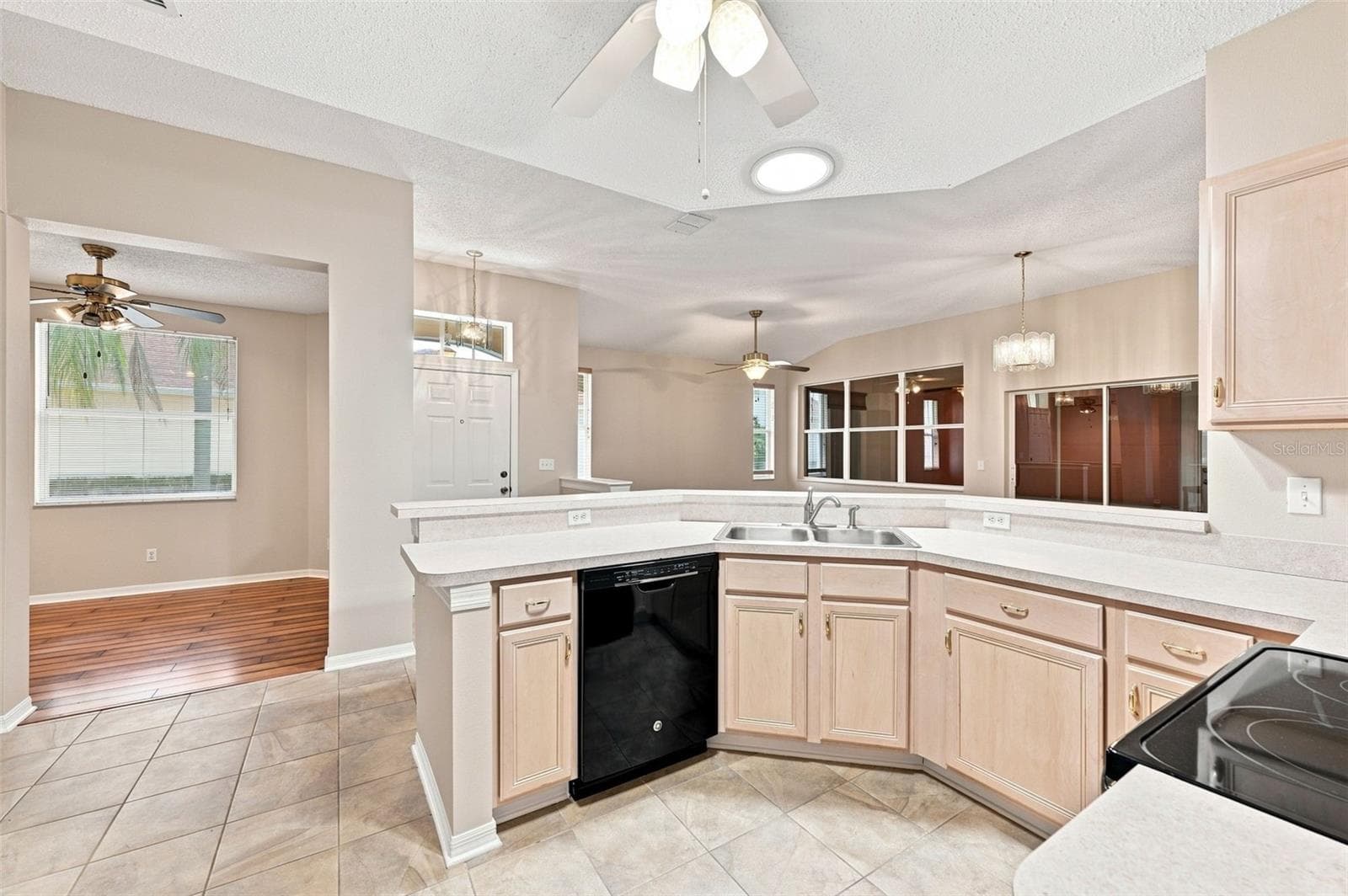 Kitchen - 1014 RADISON AVE #11, SUN CITY CENTER