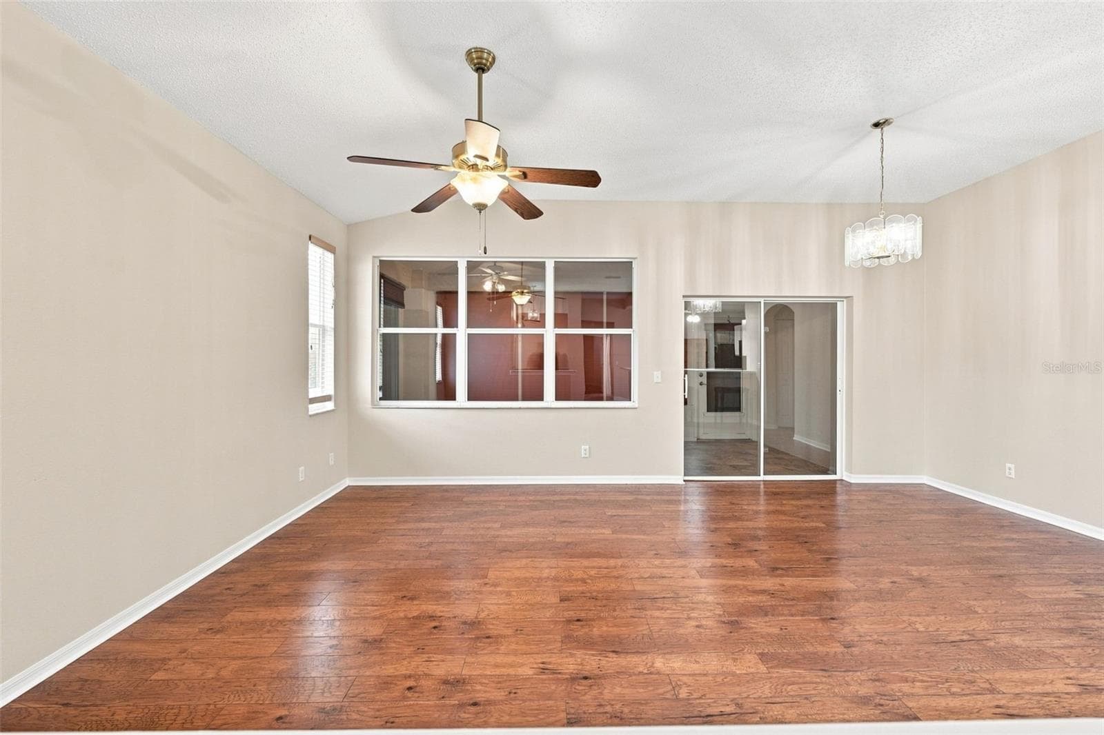 Living Room - 1014 RADISON AVE #11, SUN CITY CENTER