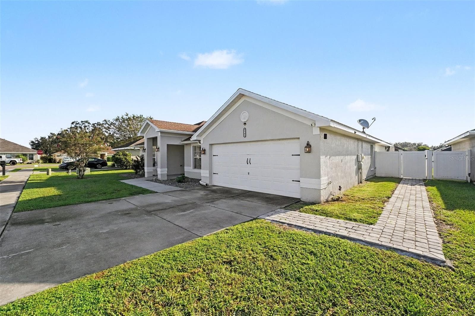 Single Family Residence at 8791 FORT SOCRUM VILLAGE WAY, LAKELAND, photo 6 of 30
