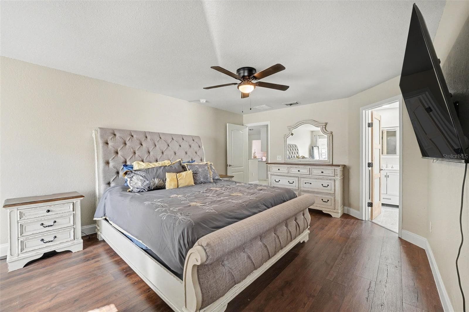 Single Family Residence at 8791 FORT SOCRUM VILLAGE WAY, LAKELAND, photo 24 of 30