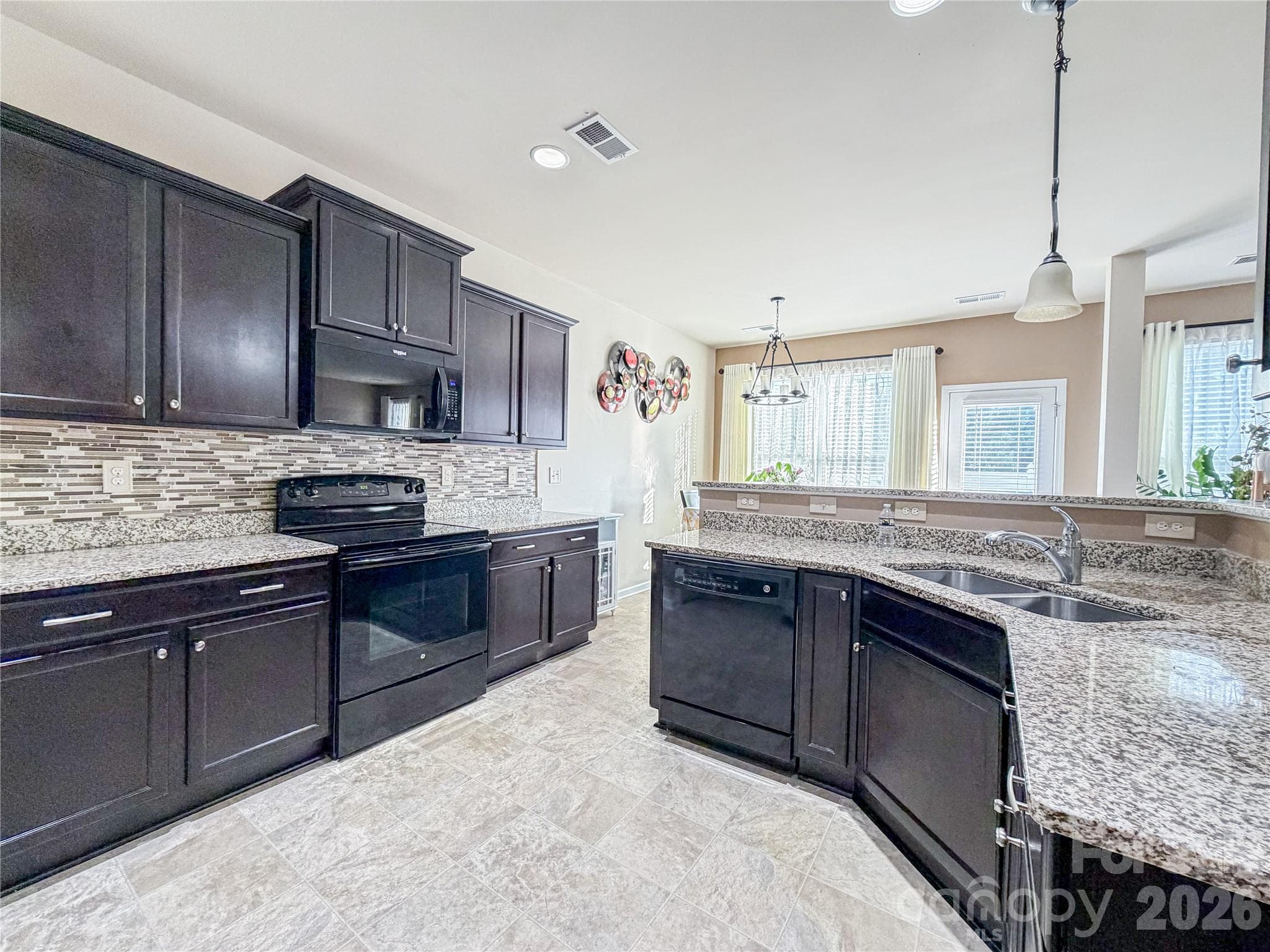 Single Family Residence at 6710 Alderson Drive, Charlotte, photo 17 of 35