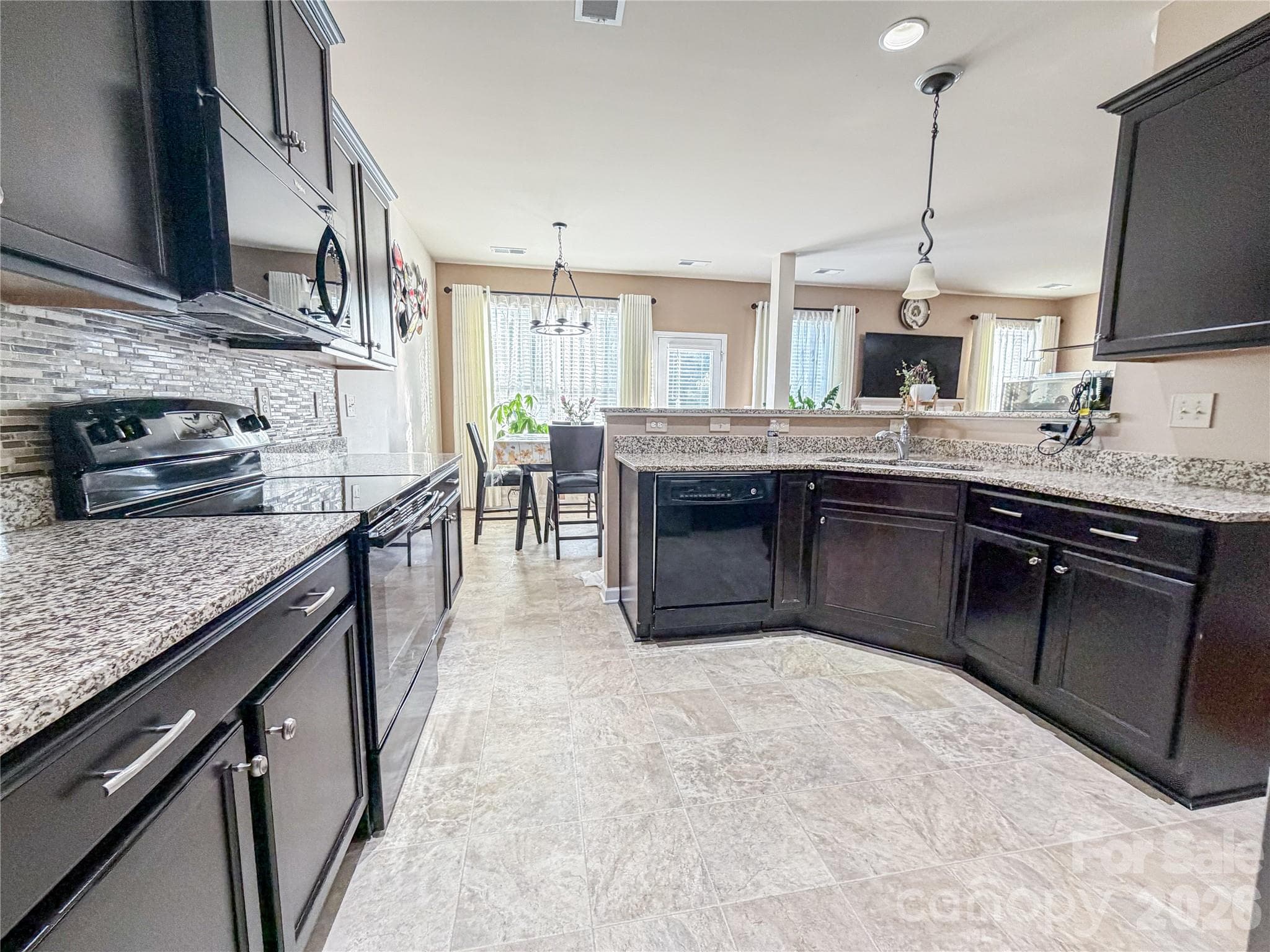 Single Family Residence at 6710 Alderson Drive, Charlotte, photo 18 of 35