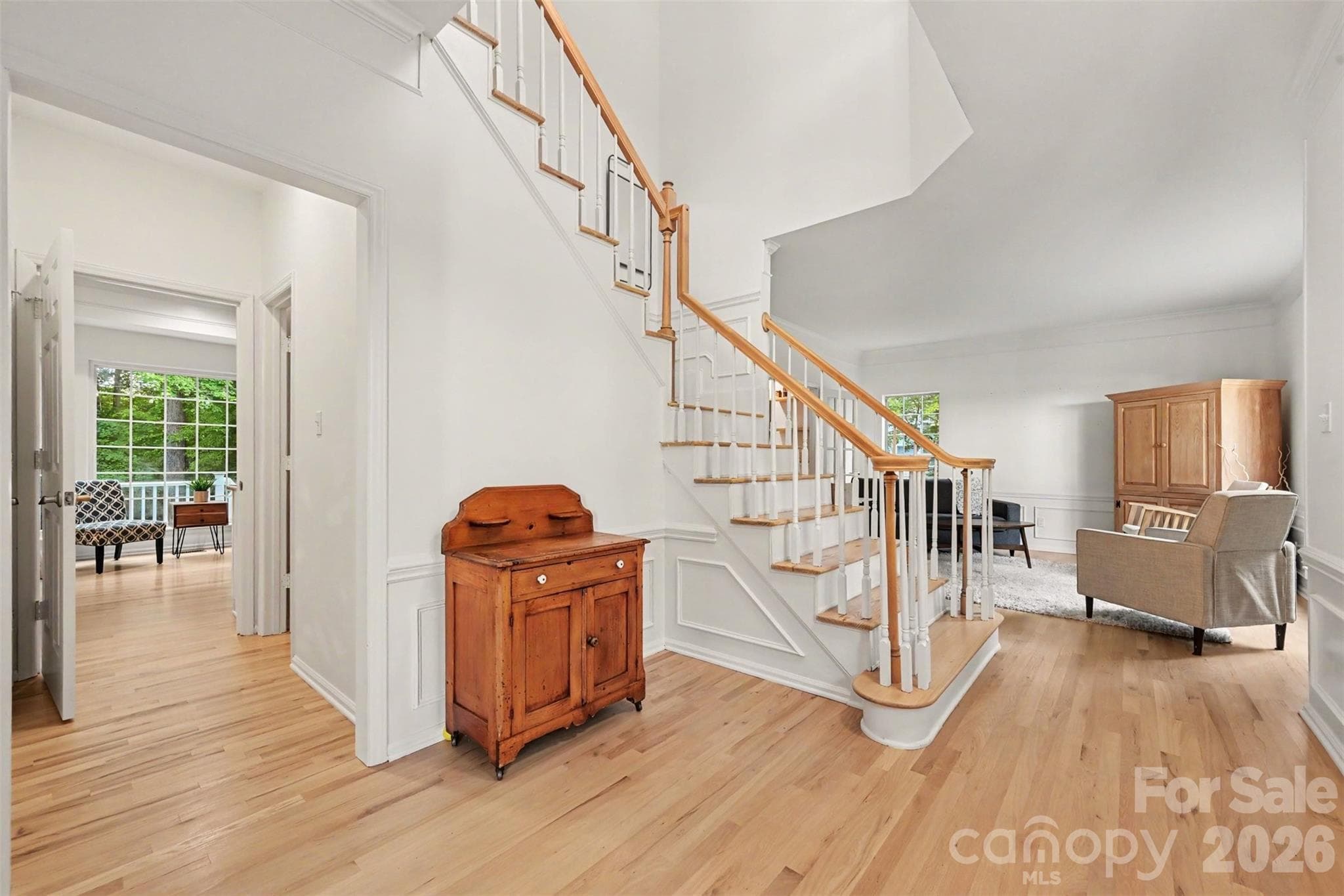 Single Family Residence at 3524 Crescent Knoll Drive, Matthews, photo 5 of 37
