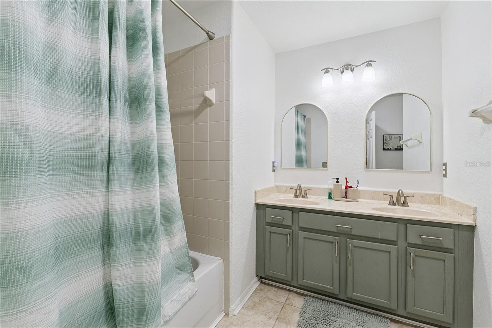 Single Family Residence at 233 TOWERVIEW DR E, HAINES CITY, photo 25 of 30