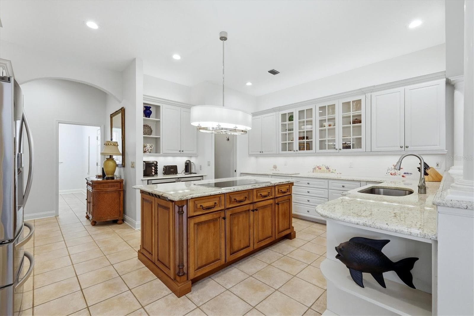 Single Family Residence at 9913 LAUREL VALLEY AVENUE CIR, BRADENTON, photo 12 of 57