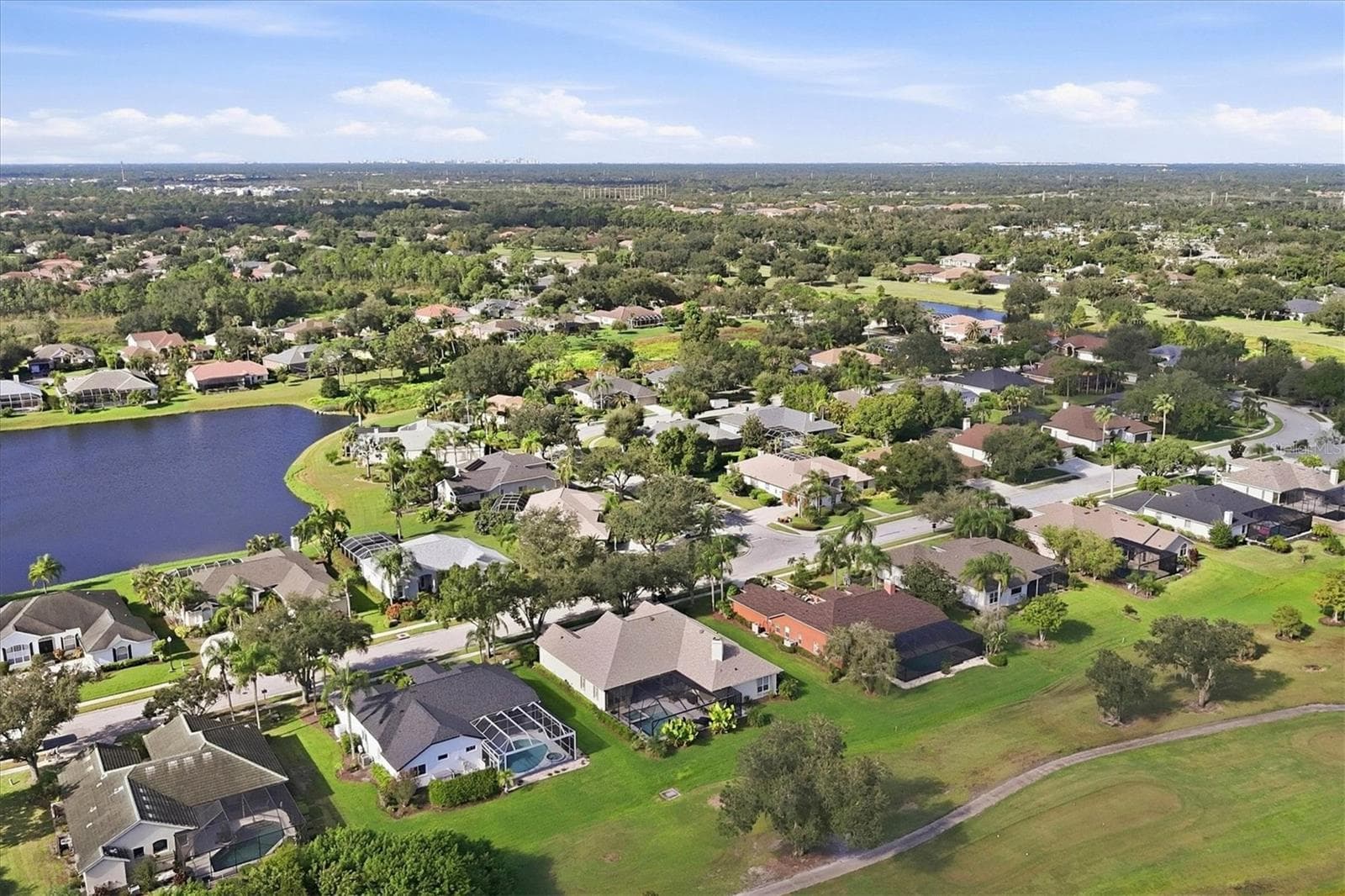 Single Family Residence at 9913 LAUREL VALLEY AVENUE CIR, BRADENTON, photo 45 of 57