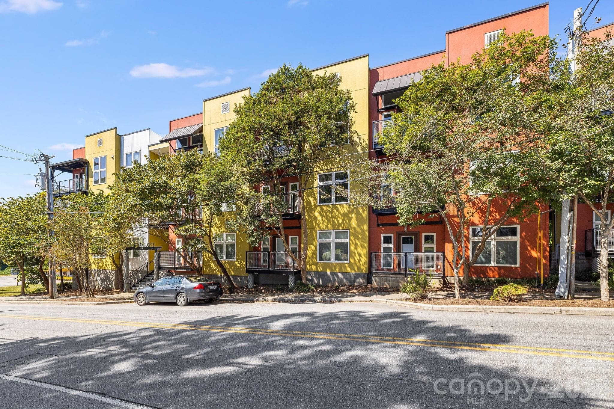 125 Clingman Avenue