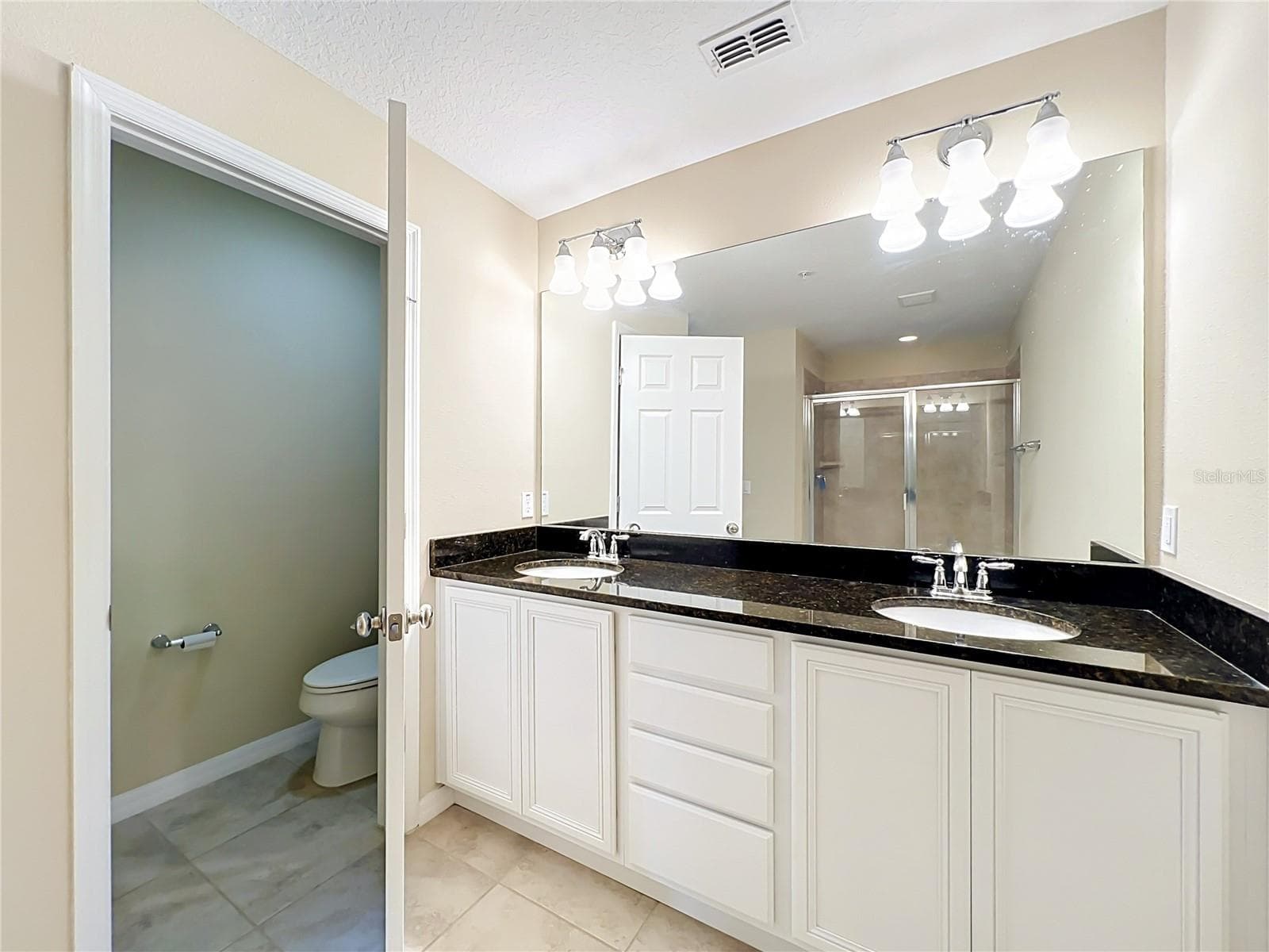 Townhouse at 520 VIRTUOSO LN #68, ORLANDO, photo 17 of 35