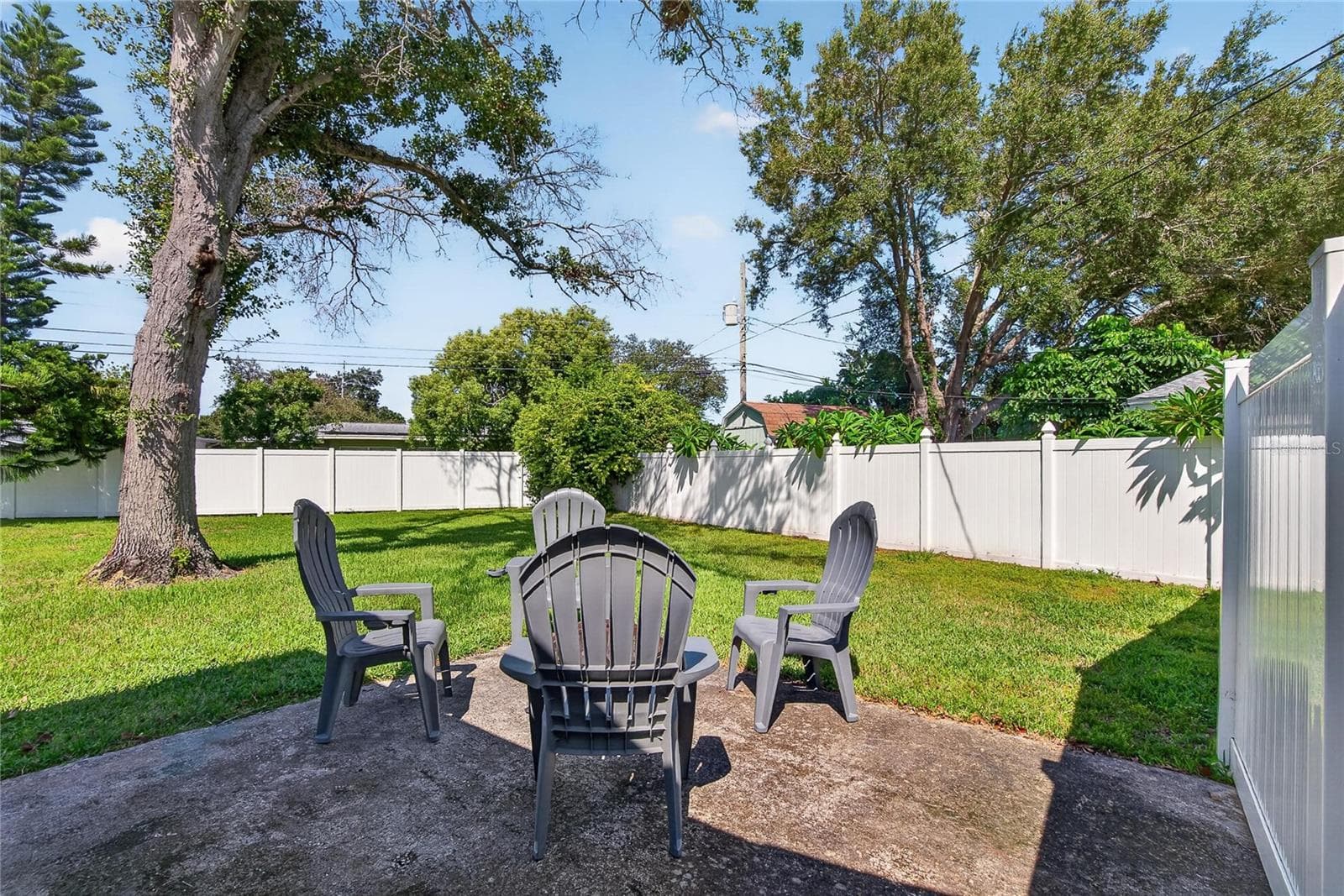Single Family Residence at 1974 SOUTHVIEW RD, LARGO, photo 31 of 36