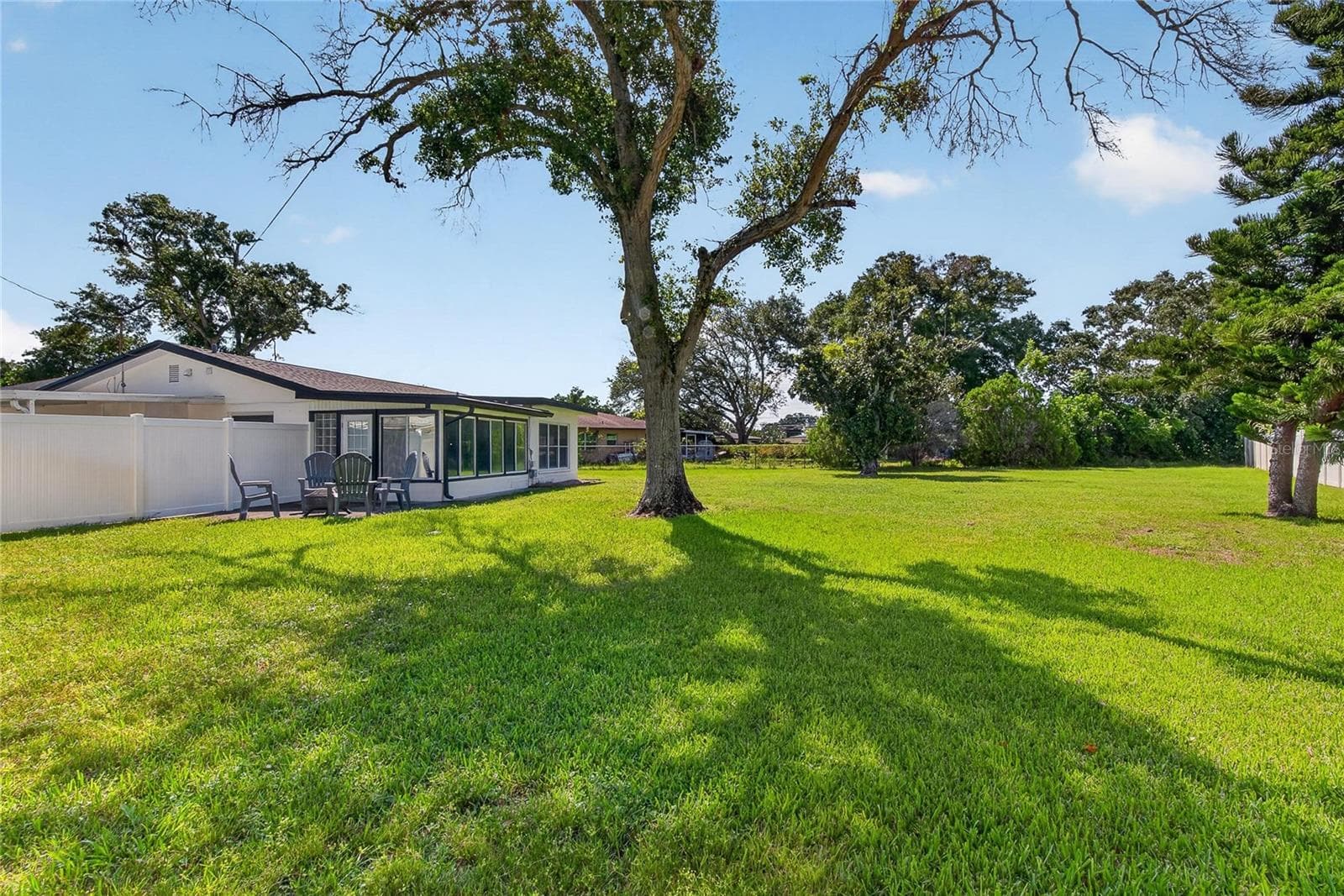 Single Family Residence at 1974 SOUTHVIEW RD, LARGO, photo 32 of 36
