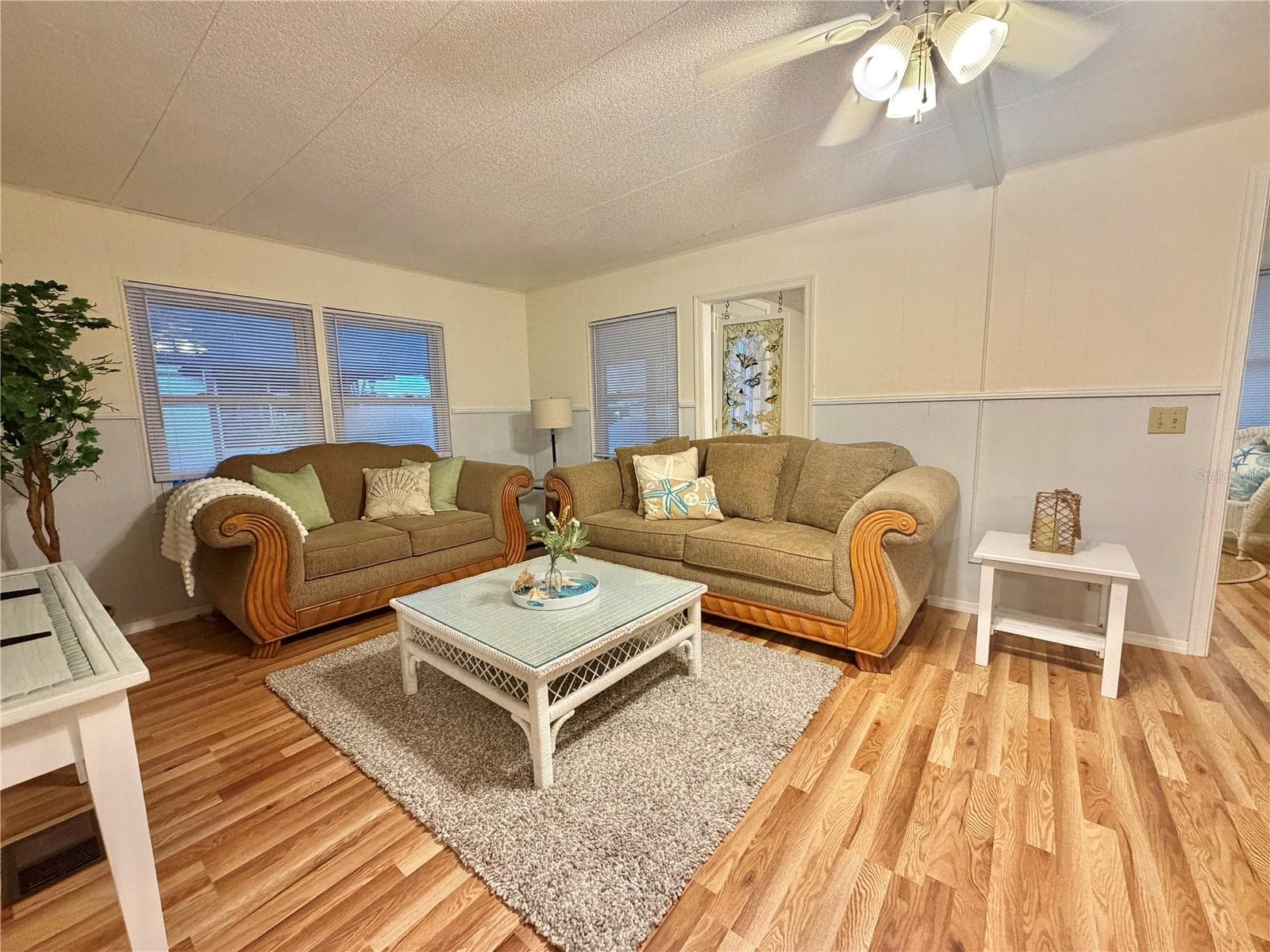 Mobile Home at 115 GARDENIA WAY, LEESBURG, photo 12 of 70