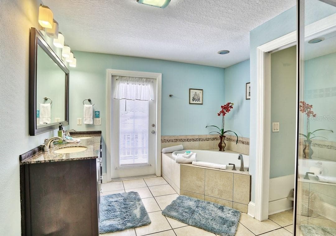 Single Family Residence at 5433 ESSEX AVE S, GULFPORT, photo 14 of 17