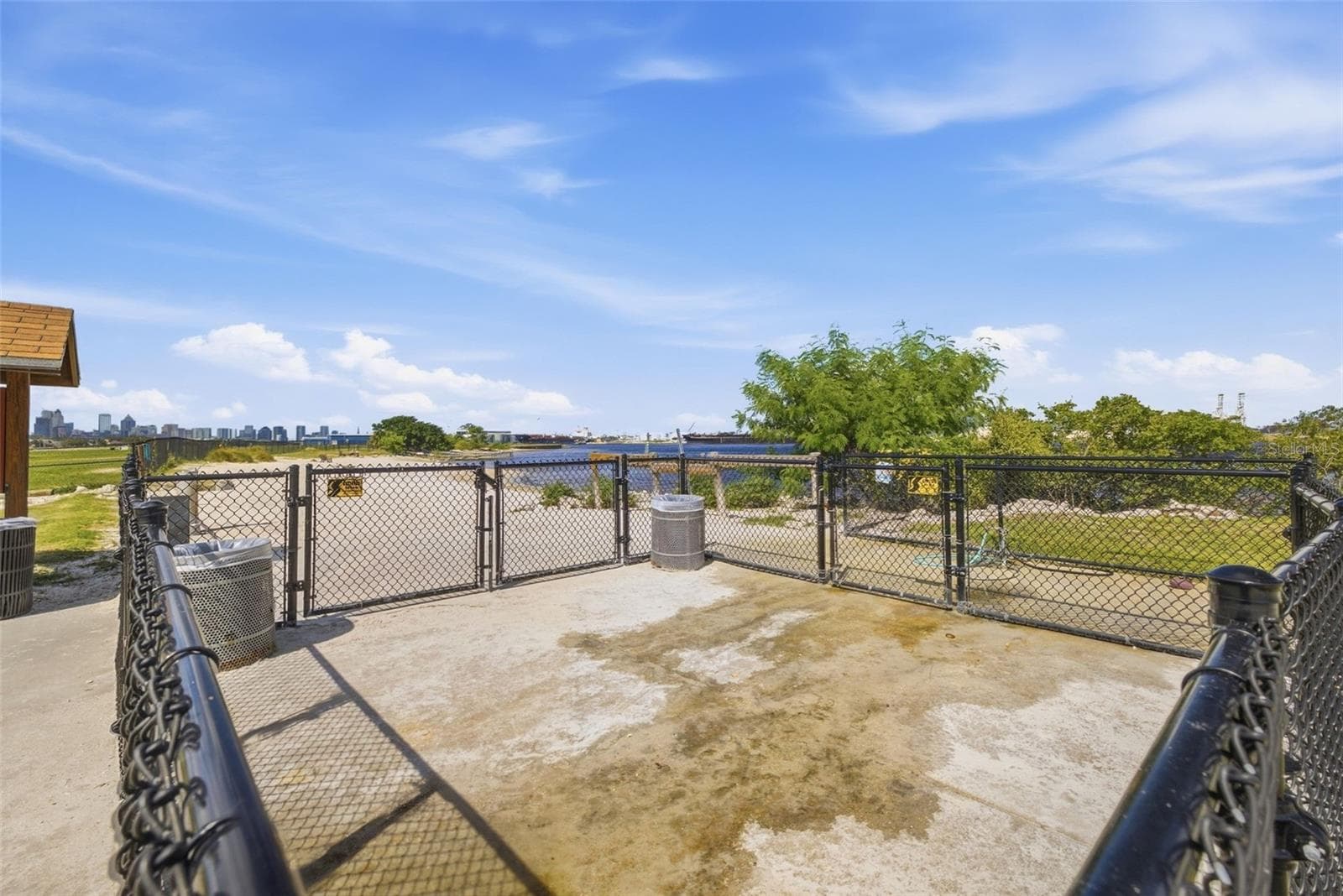 Single Family Residence at 615 E DAVIS BLVD, TAMPA, photo 53 of 89