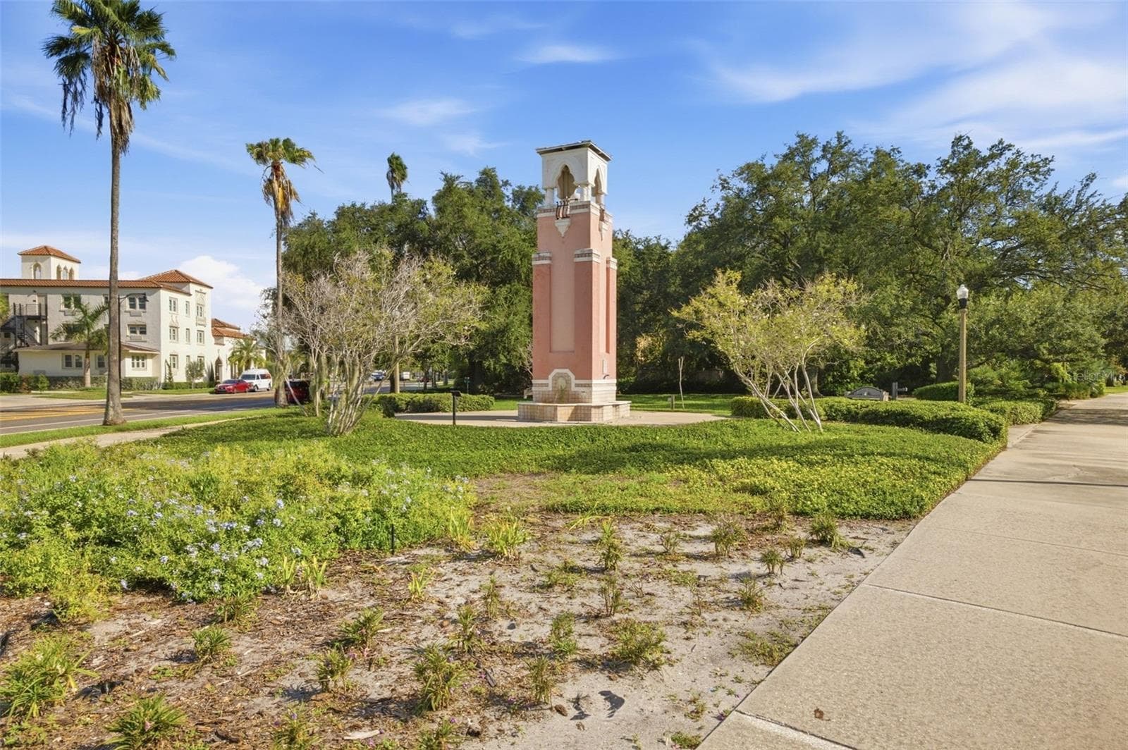 Single Family Residence at 615 E DAVIS BLVD, TAMPA, photo 66 of 89