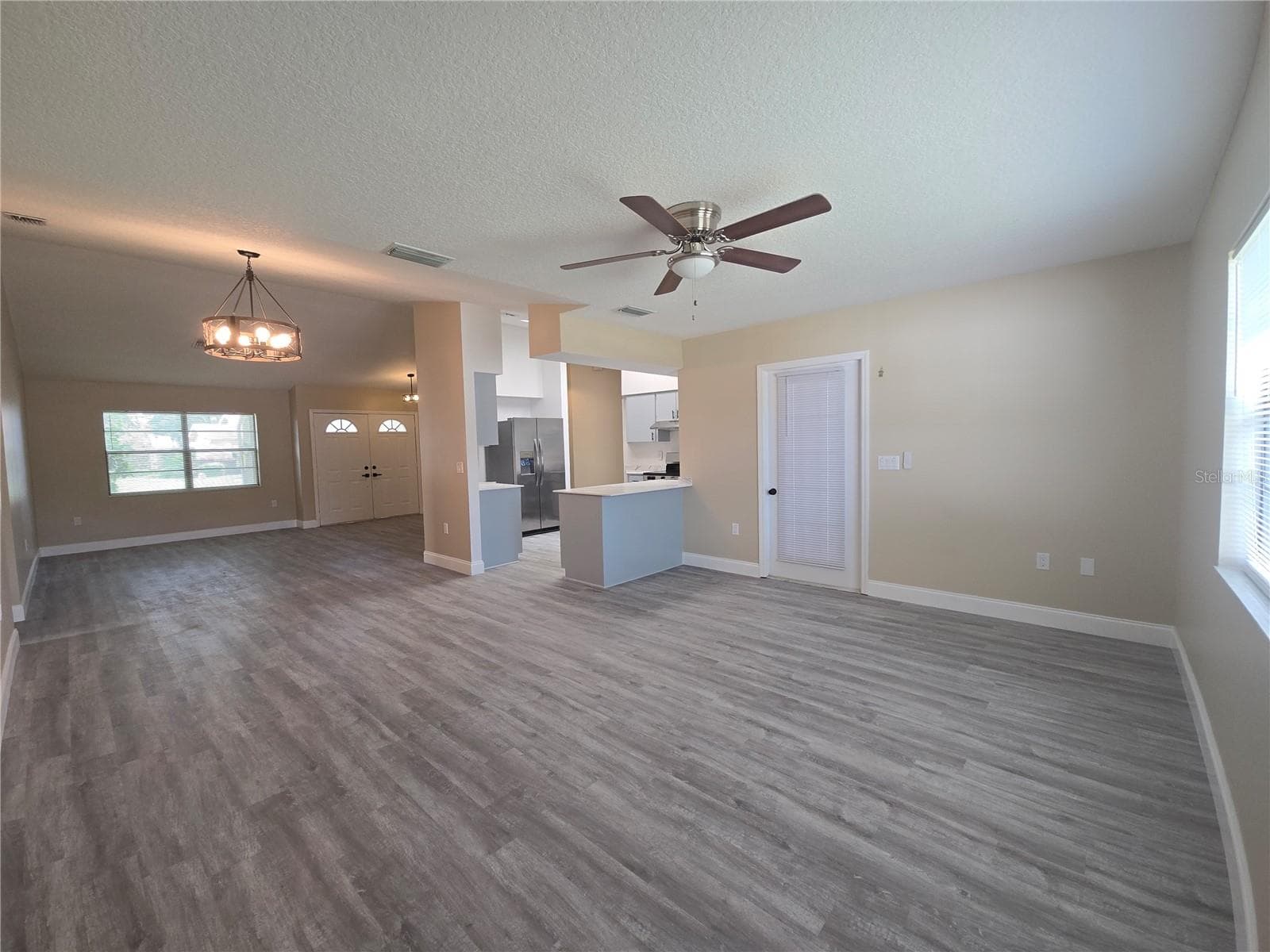 Great Room - 8211 MATTHEW DR, NEW PORT RICHEY