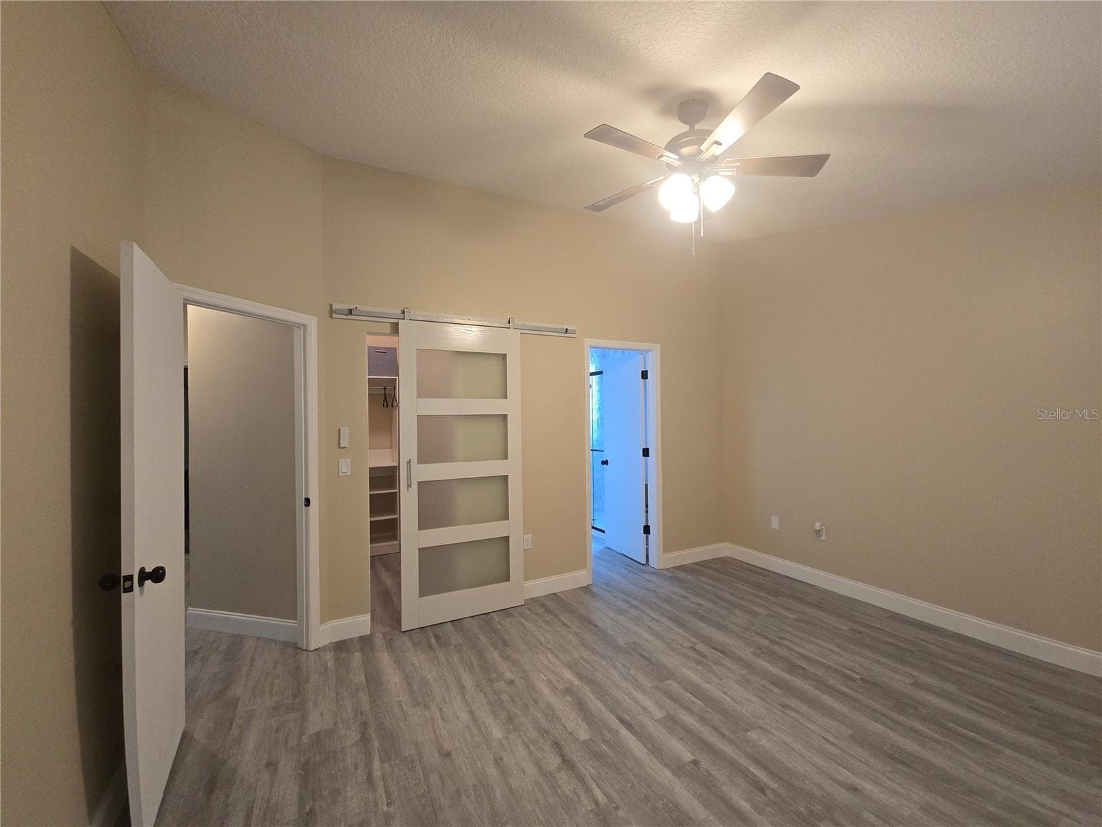 Master Bedroom - 8211 MATTHEW DR, NEW PORT RICHEY
