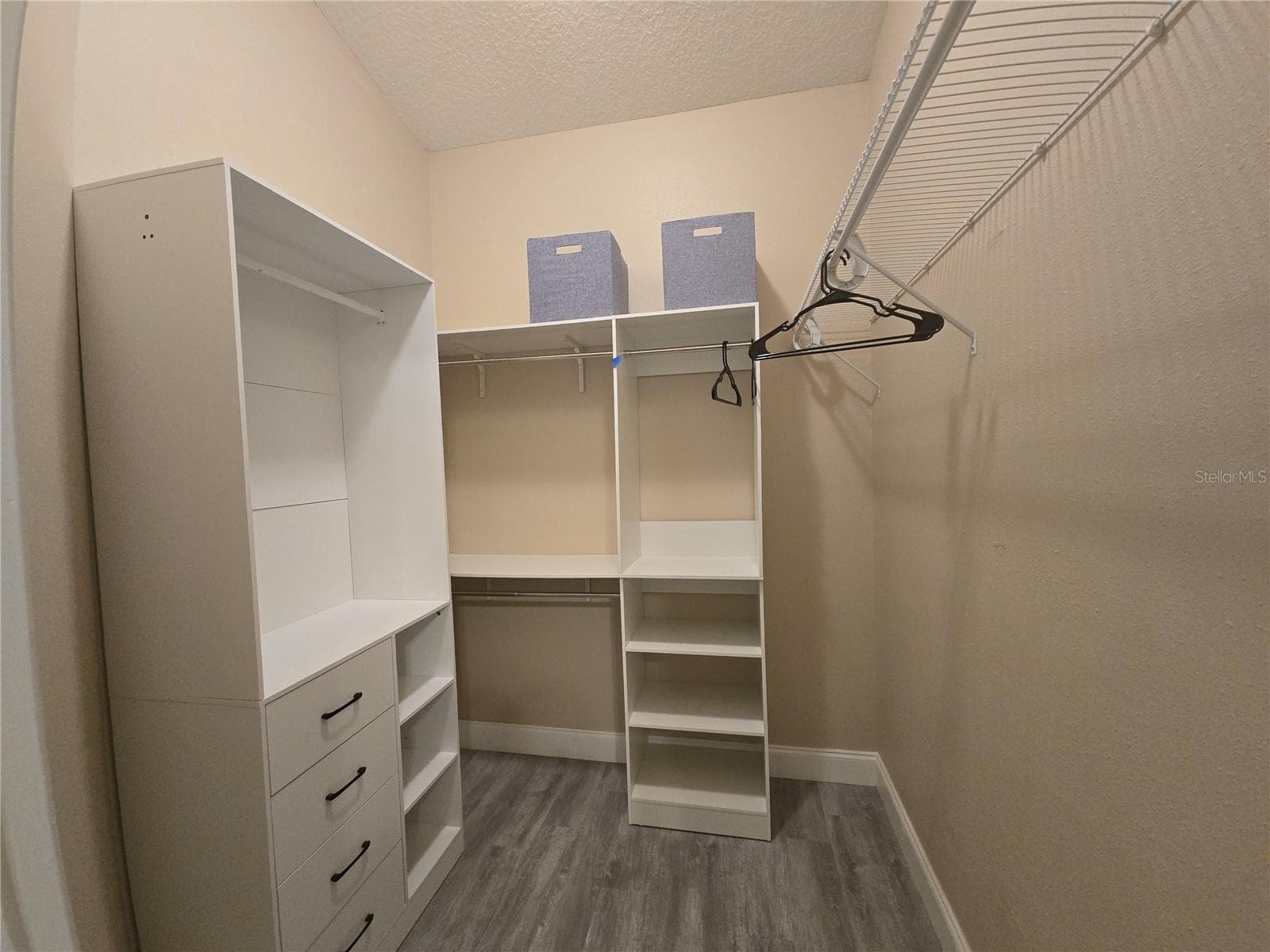 Master Bedroom Closet - 8211 MATTHEW DR, NEW PORT RICHEY