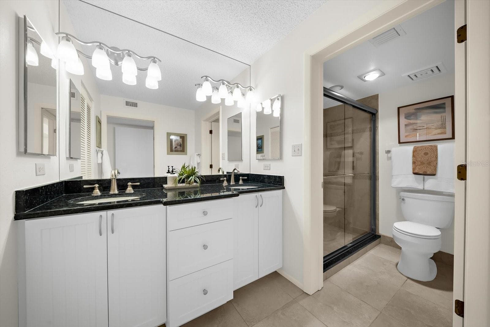 Condominium at 843 BAYPORT WAY #843, LONGBOAT KEY, photo 14 of 87
