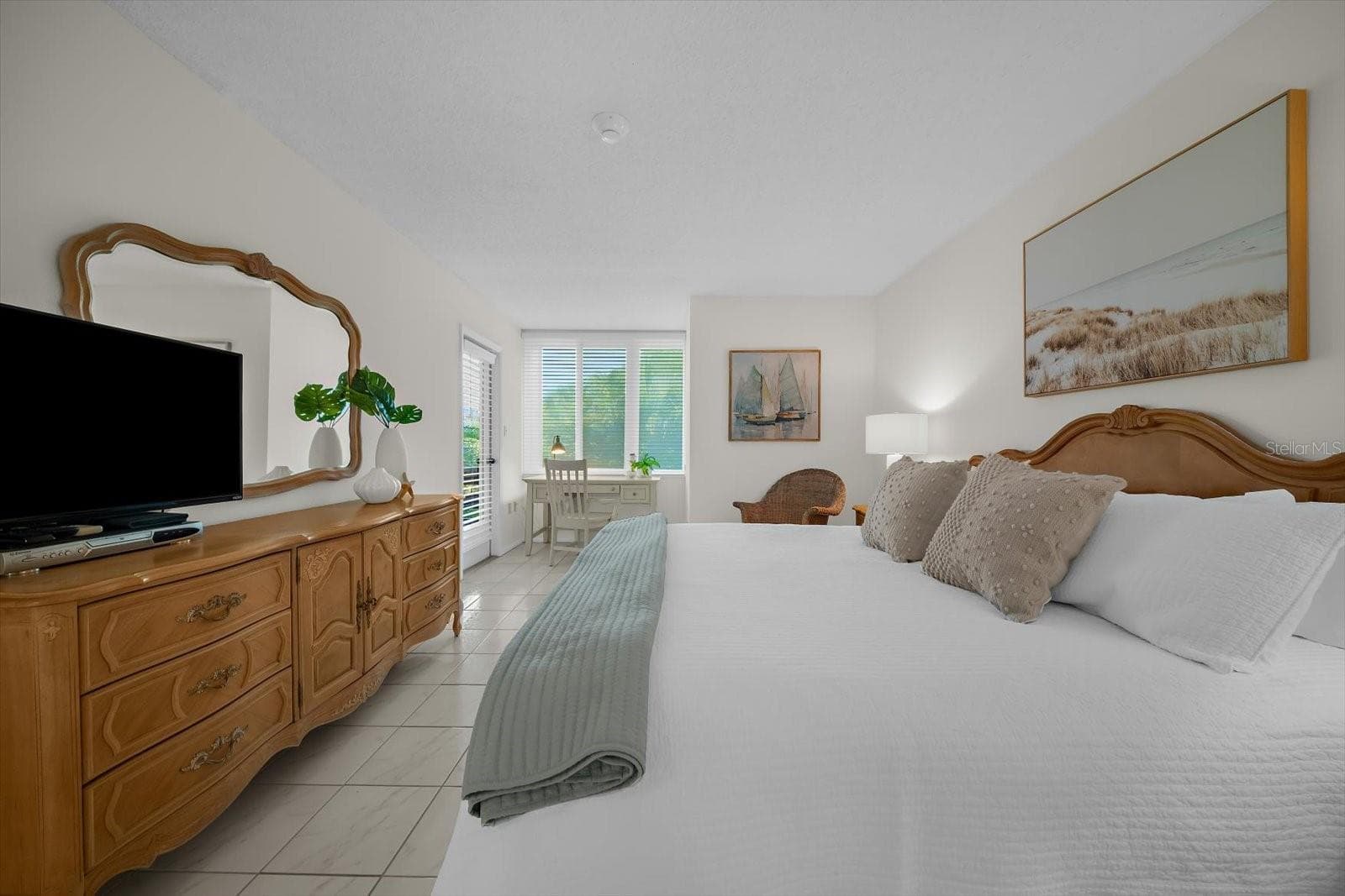 Condominium at 843 BAYPORT WAY #843, LONGBOAT KEY, photo 22 of 87