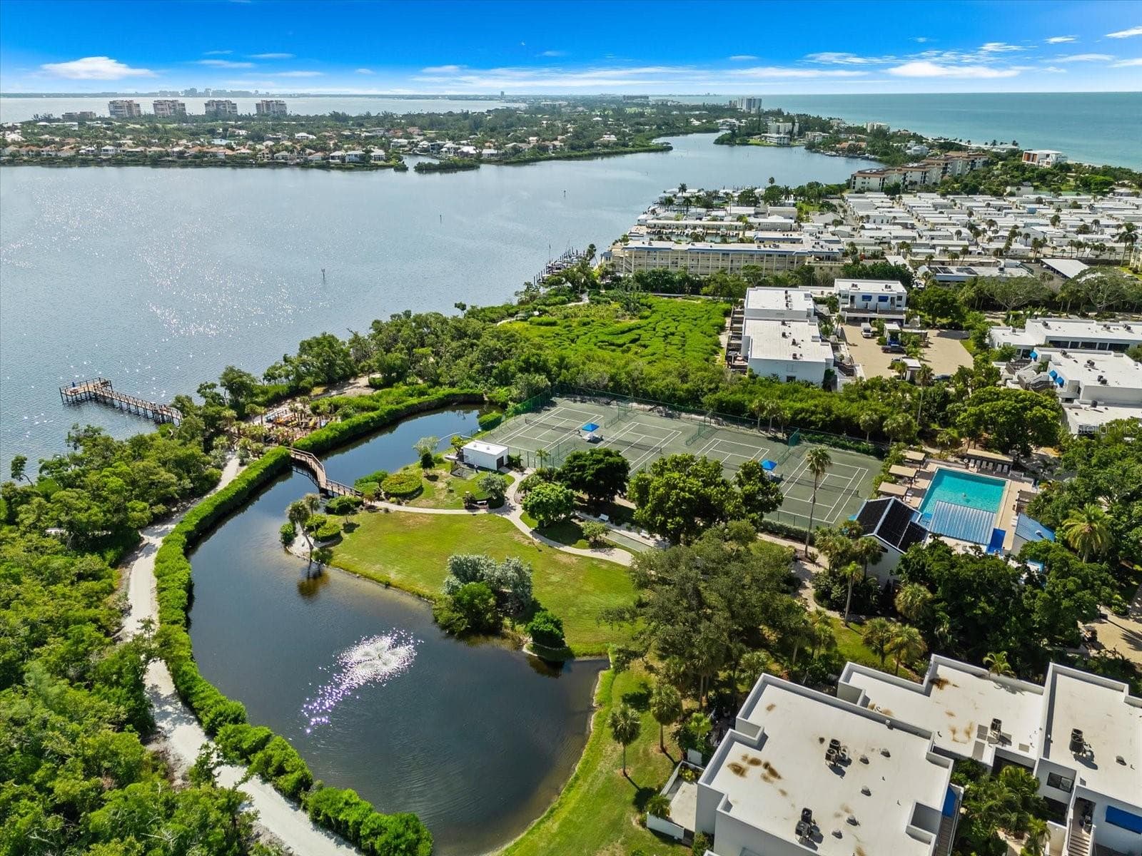 Condominium at 843 BAYPORT WAY #843, LONGBOAT KEY, photo 47 of 87