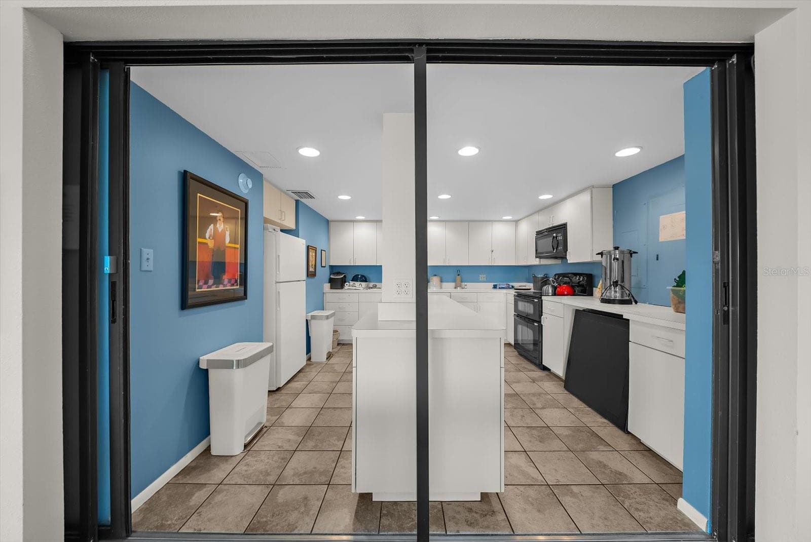 Condominium at 843 BAYPORT WAY #843, LONGBOAT KEY, photo 49 of 87