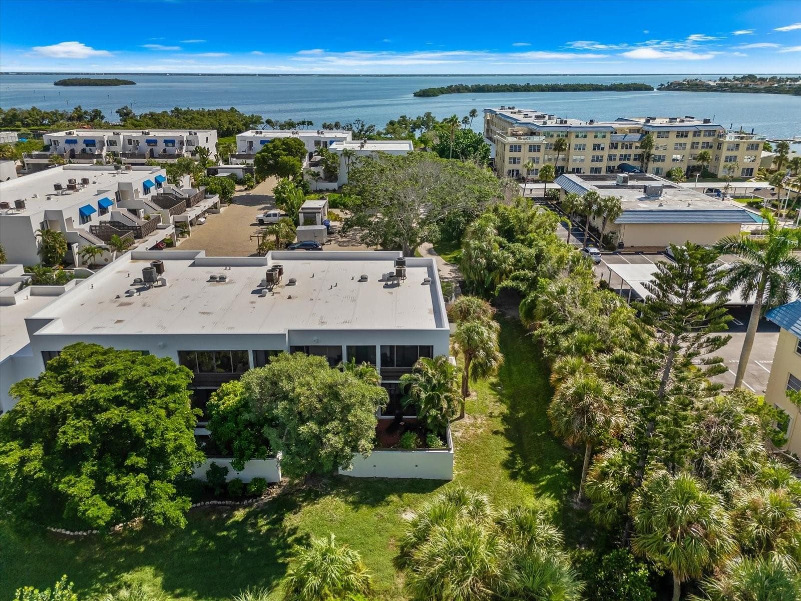 Condominium at 843 BAYPORT WAY #843, LONGBOAT KEY, photo 77 of 87