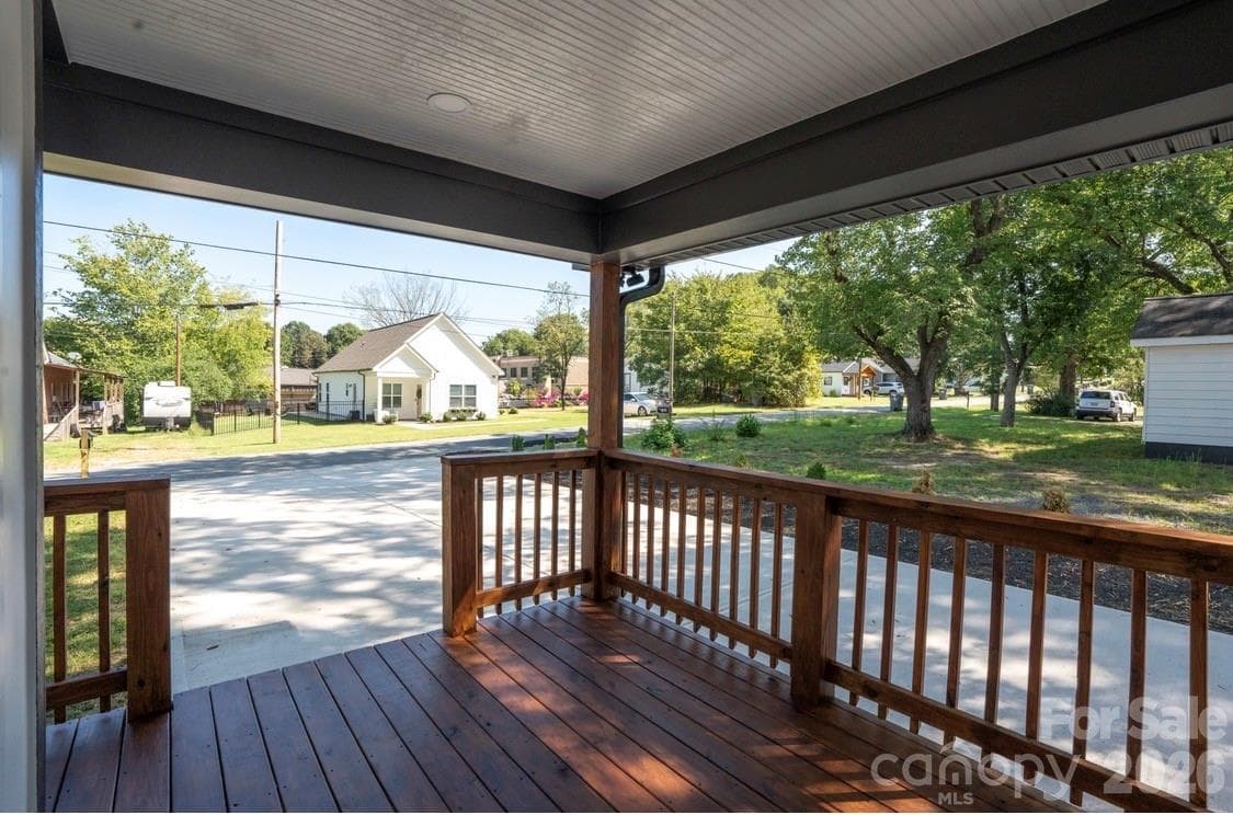 Single Family Residence at 1407 Birch Street, Kannapolis, photo 6 of 31