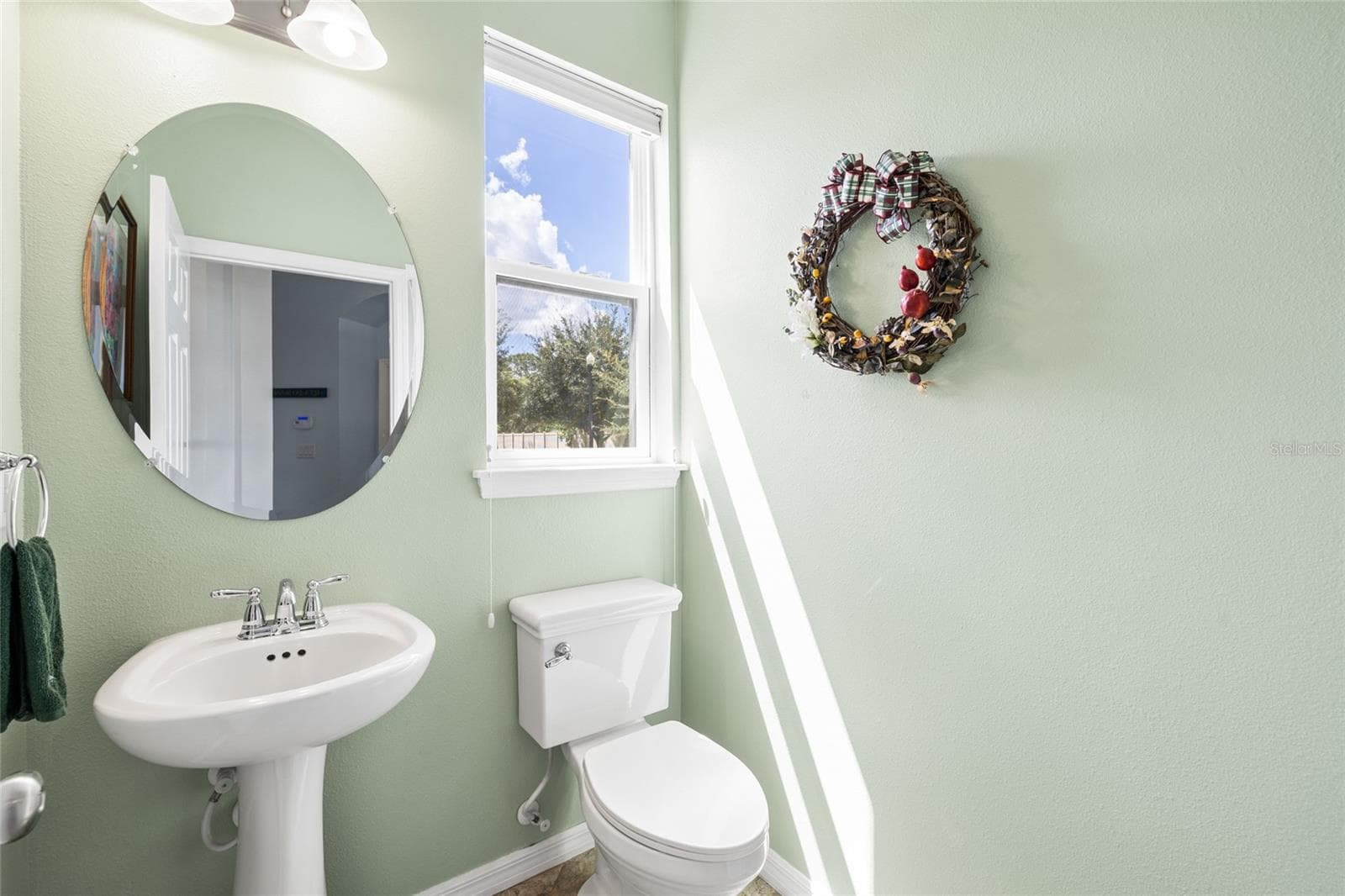 Half bath - first floor - 8519 ARABELLA LN, SEMINOLE