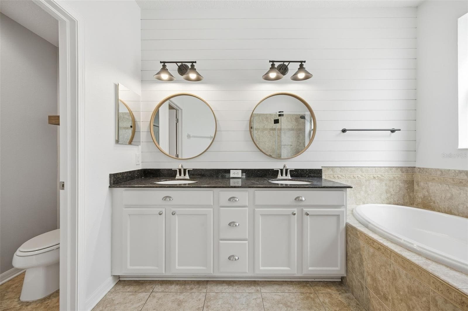 Single Family Residence at 7207 FOREST MERE DR, RIVERVIEW, photo 22 of 43
