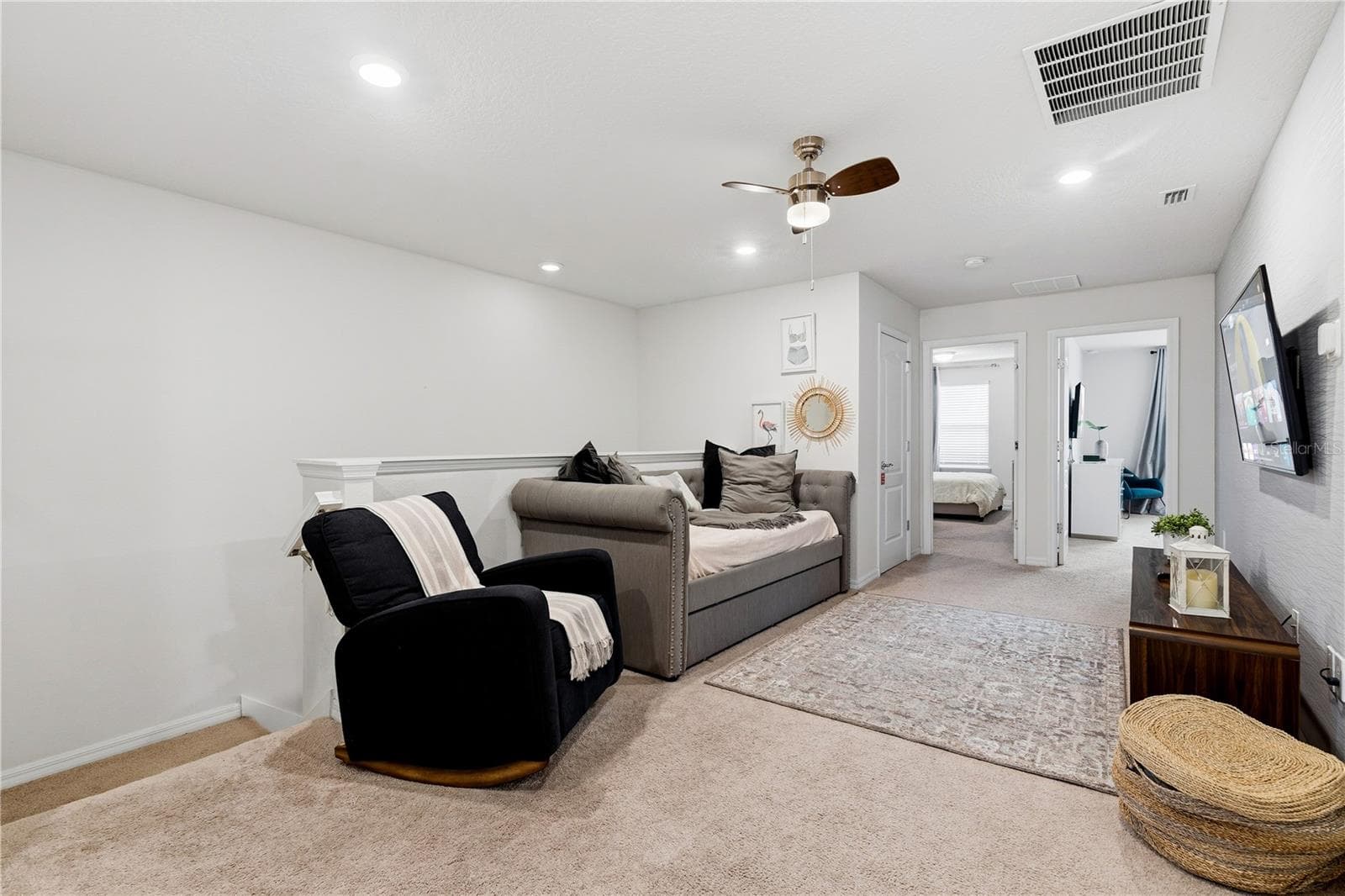 Townhouse at 4582 TERRASONESTA DR, DAVENPORT, photo 16 of 62
