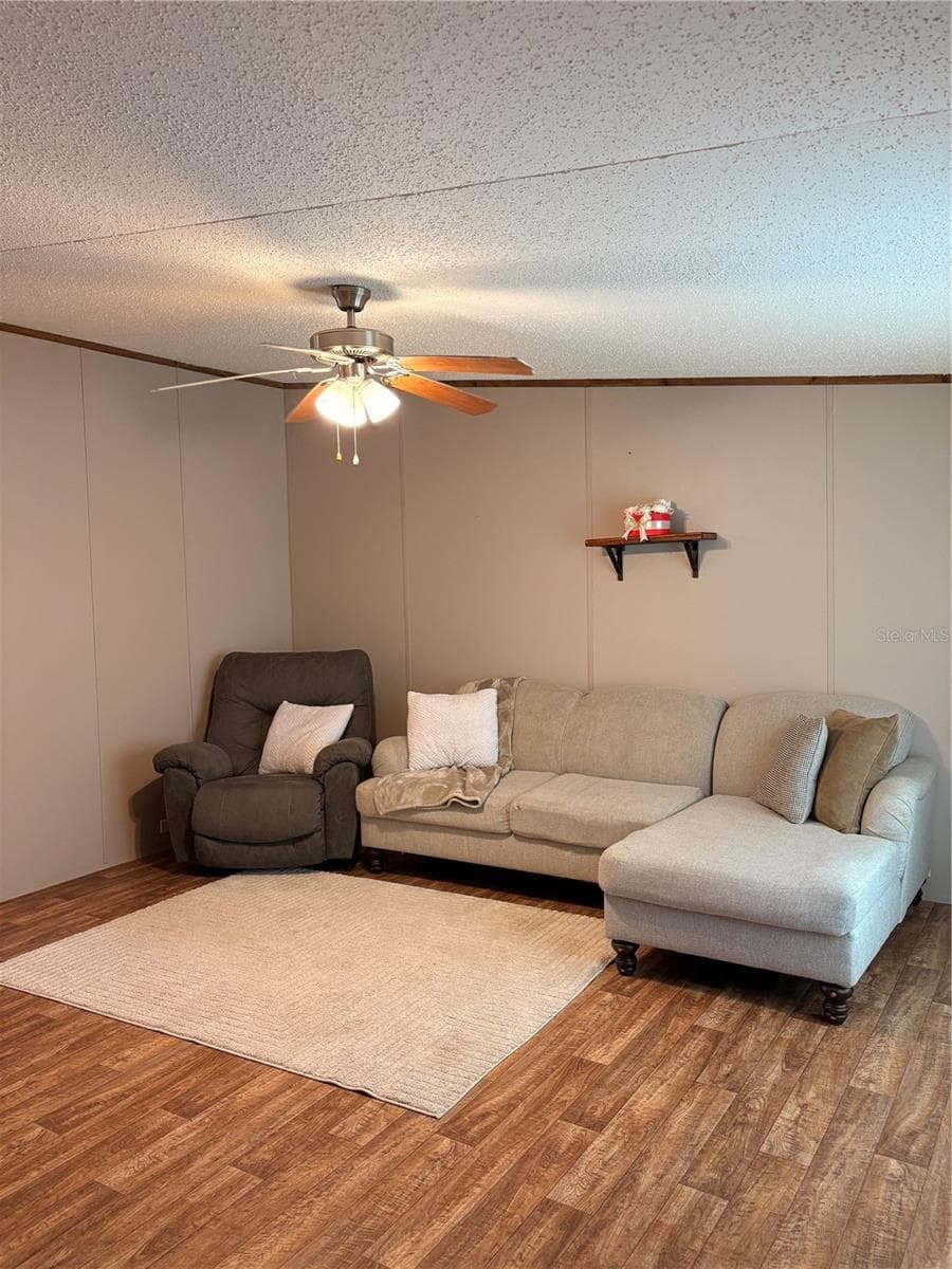 Living Room - 1012 WARDEN LN, IMMOKALEE