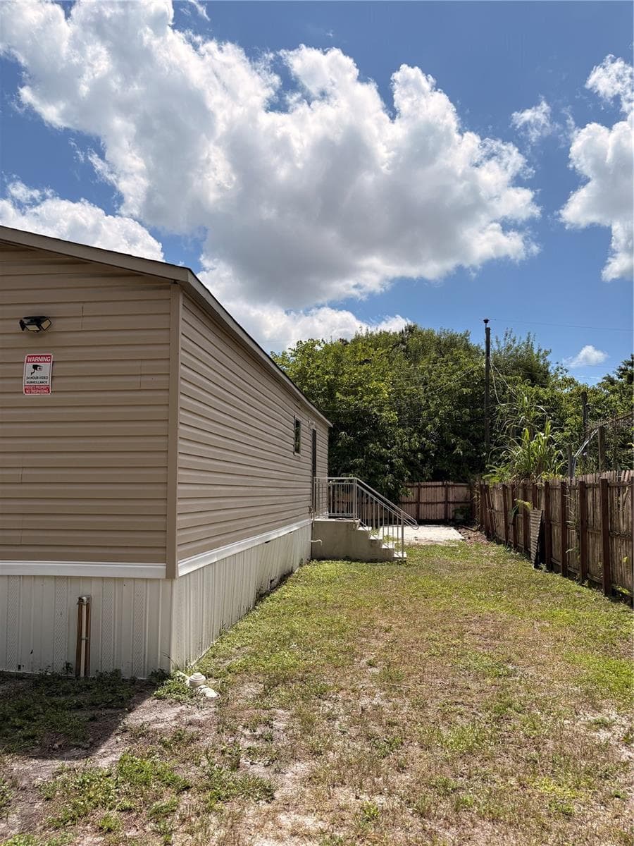 Manufactured Home at 1012 WARDEN LN, IMMOKALEE, photo 29 of 31