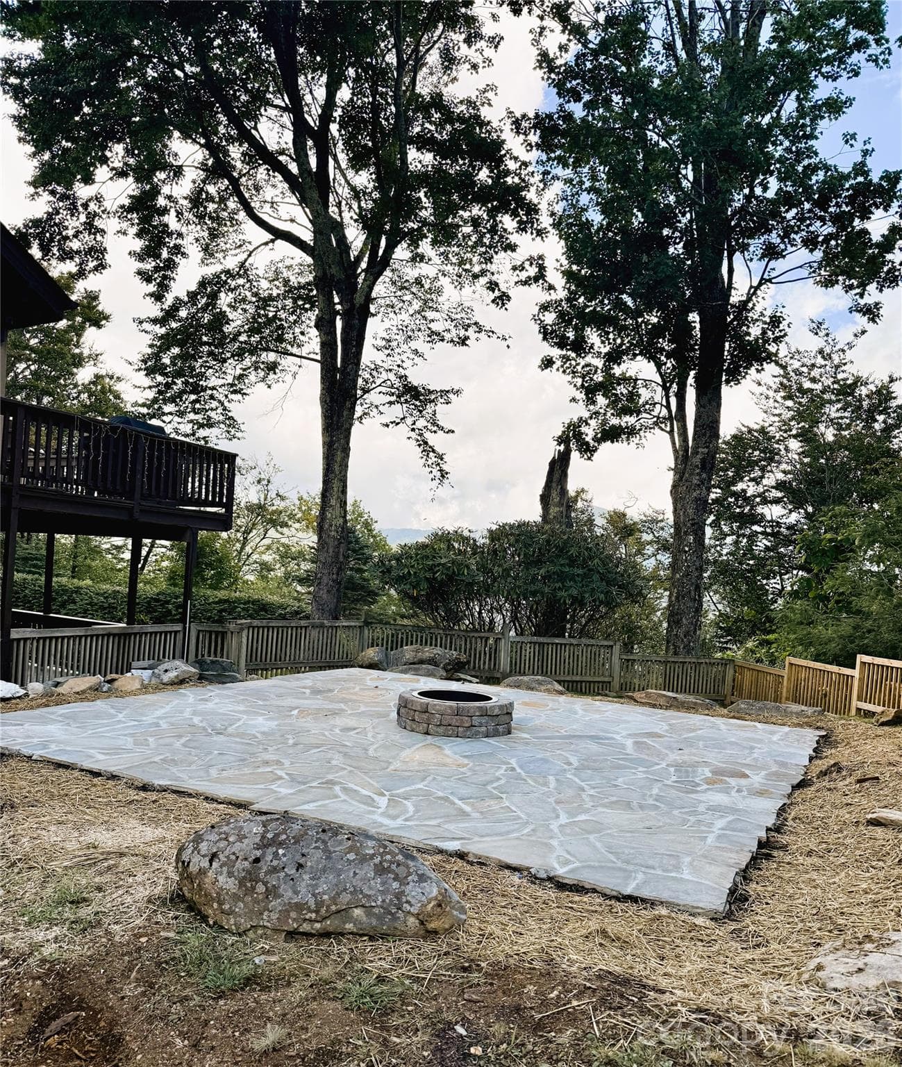 Outdoor Patio/Firepit - 301 Highland Circle, Sugar Mountain
