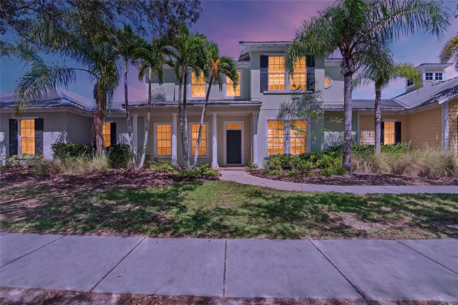 5518 LUMINAR POINTE LN