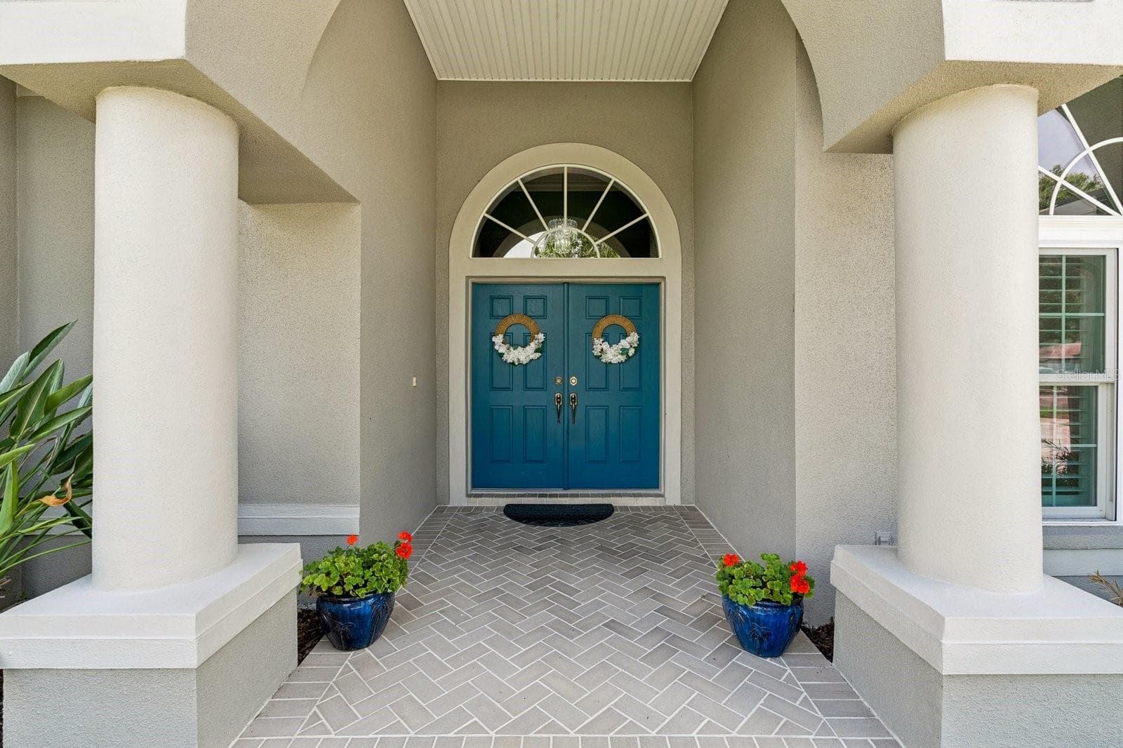 Entry - 1003 KINGS WAY LN, TARPON SPRINGS