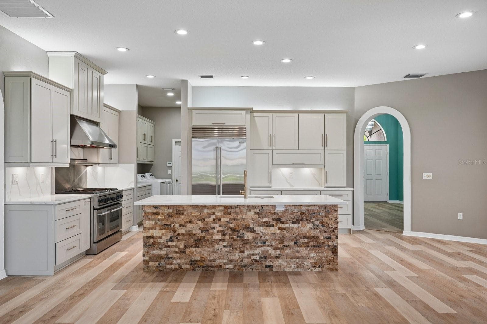 Kitchen - 1003 KINGS WAY LN, TARPON SPRINGS
