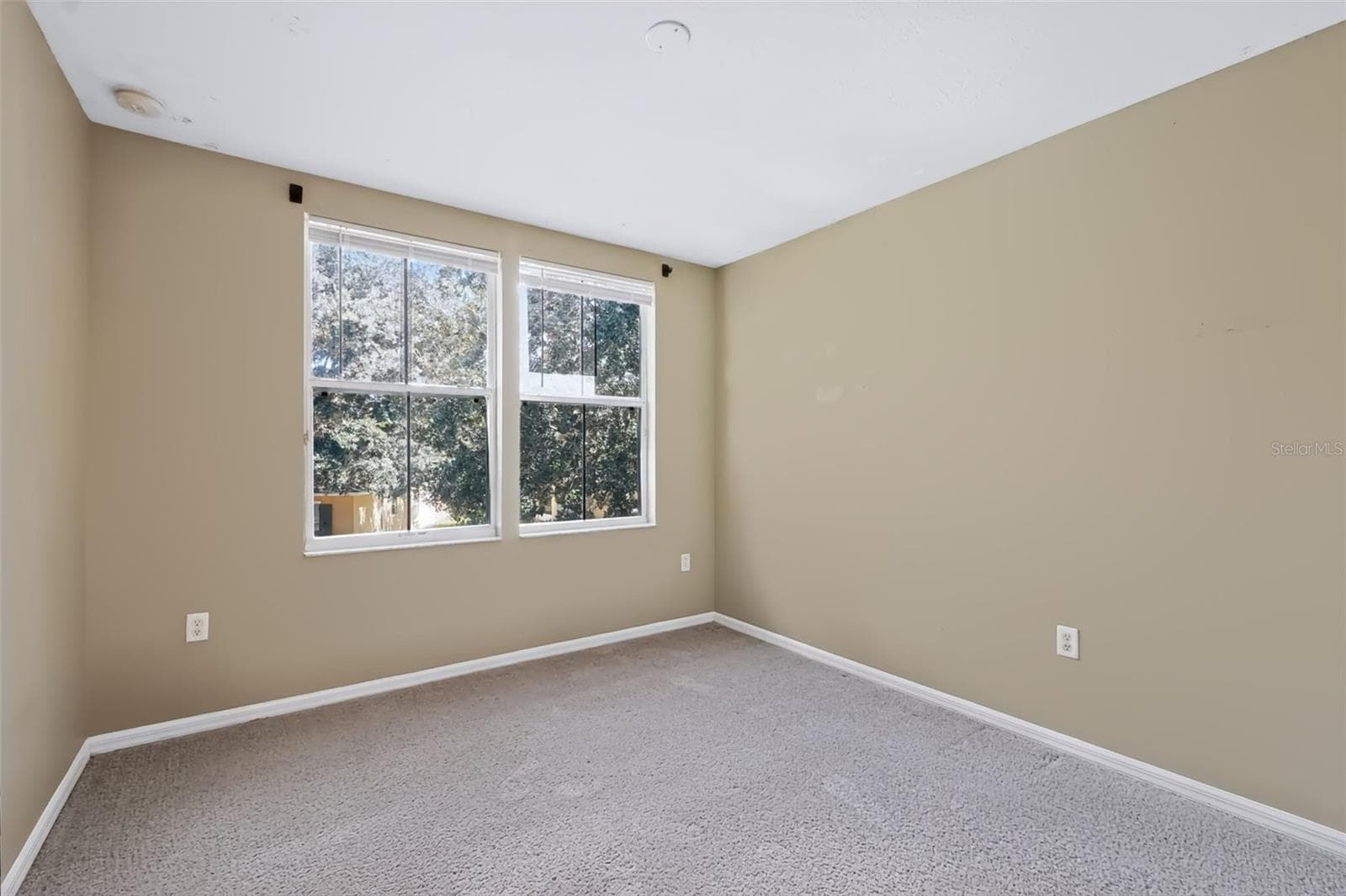 Townhouse at 4525 LIMERICK DR, TAMPA, photo 27 of 46