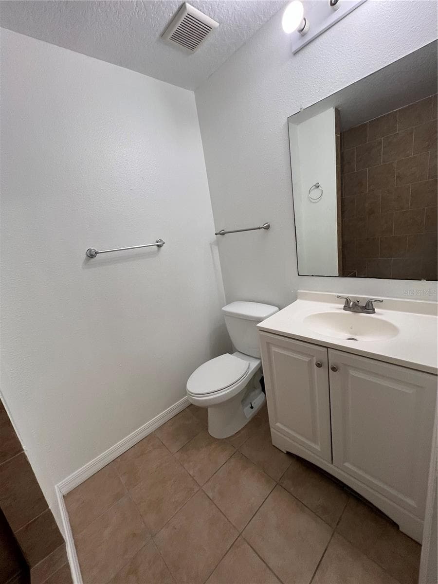 Single Family Residence at 9010 MCCORMICK ST, SPRING HILL, photo 22 of 44