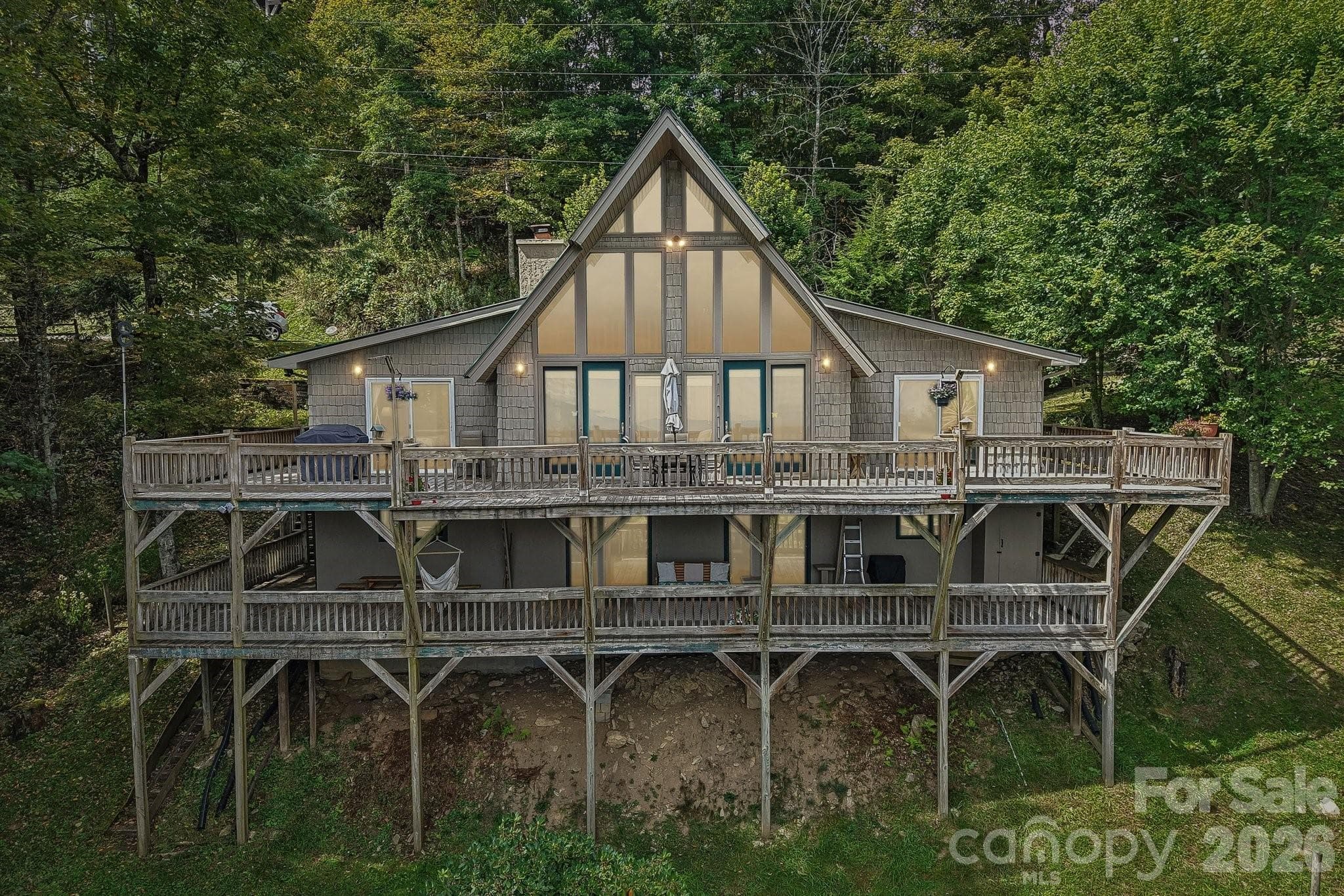 Mountain Dream Chalet - 459 Lookout Drive, Mars Hill