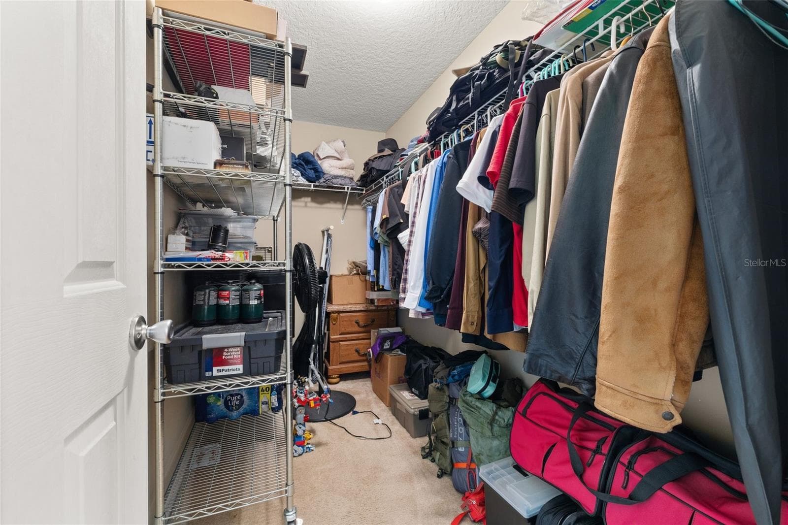 PRIMARY WALK IN CLOSET - 2914 BOATING BLVD, KISSIMMEE