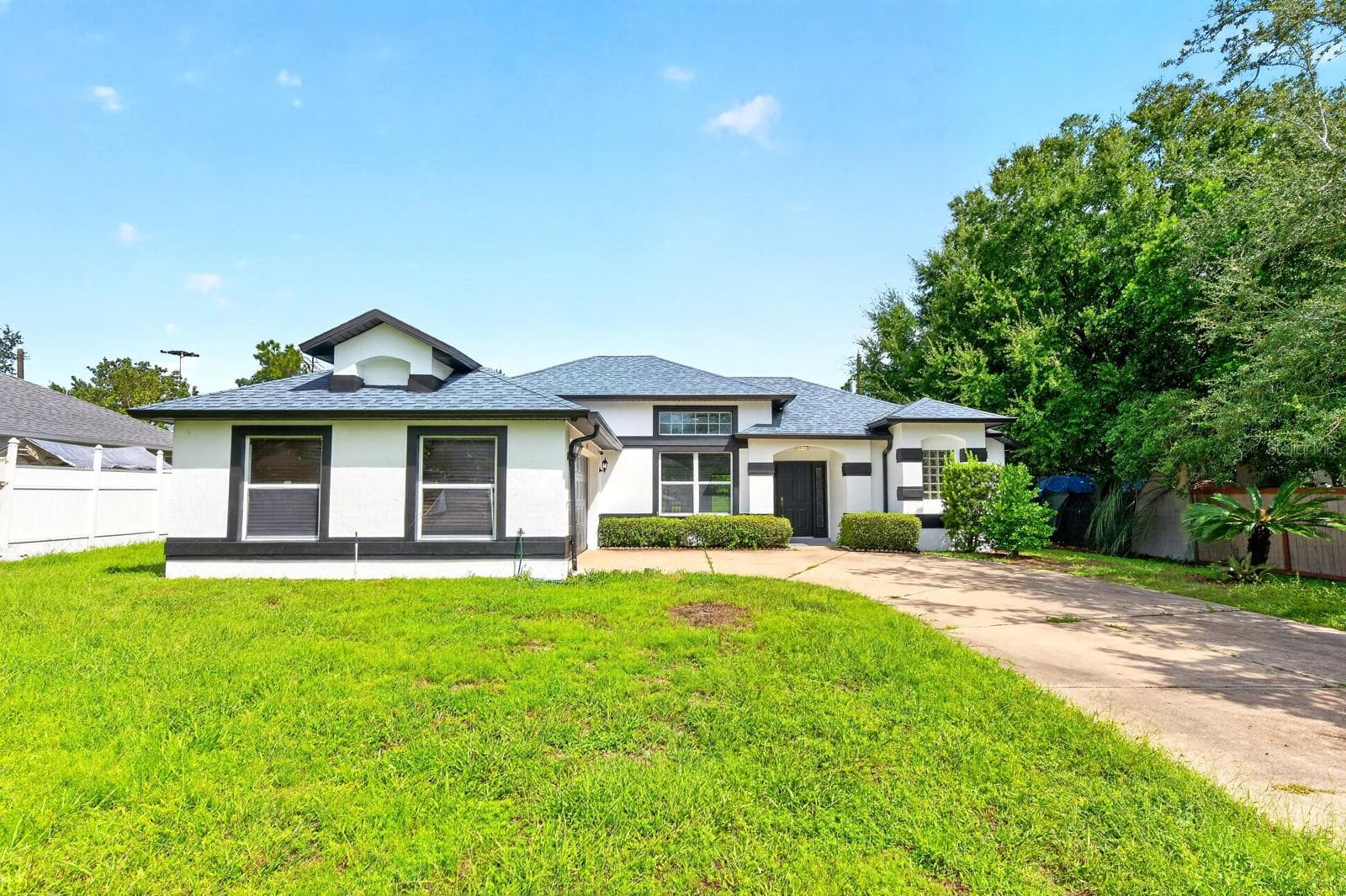 Single Family Residence at 1448 HOLLYHOCK ST, DELTONA, photo 2 of 41