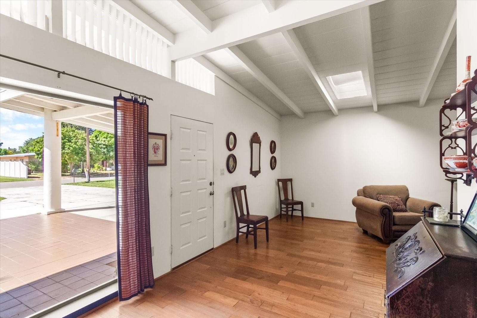 Single Family Residence at 2921 WOOD ST, SARASOTA, photo 8 of 46